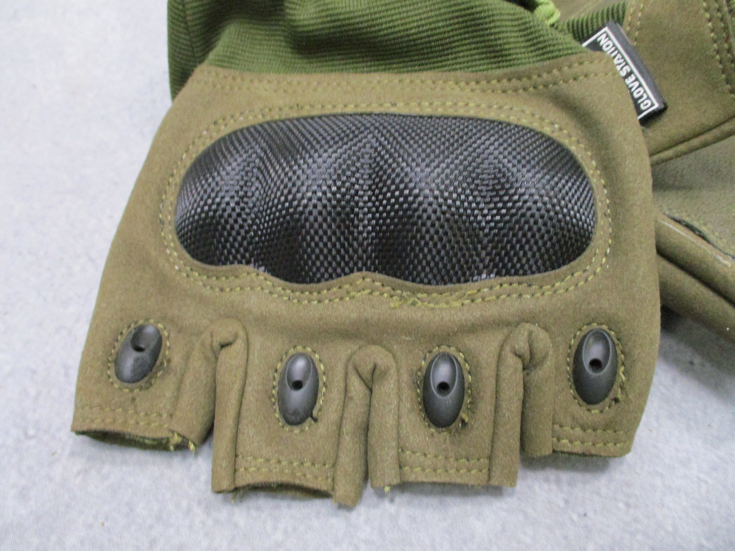 Glove Station The Combat Tactical Fingerless Knuckle Gloves Green Size Large New