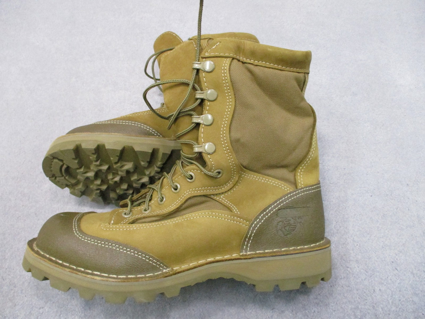 Bates E29502A RAT Boots USMC Rugged All Terrain Coyote Combat Boots Size 9R