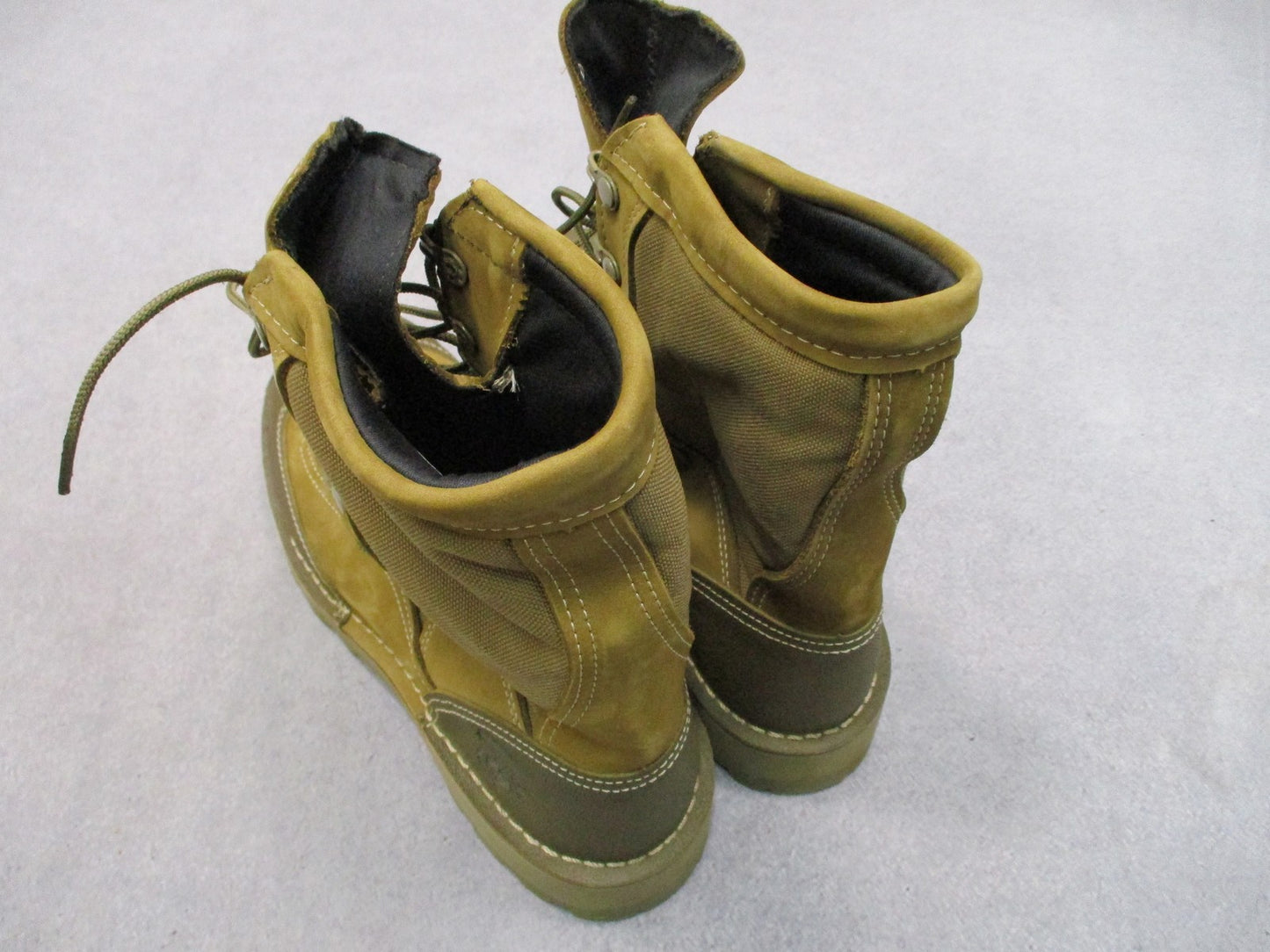 Bates E29502A RAT Boots USMC Rugged All Terrain Coyote Combat Boots Size 9R