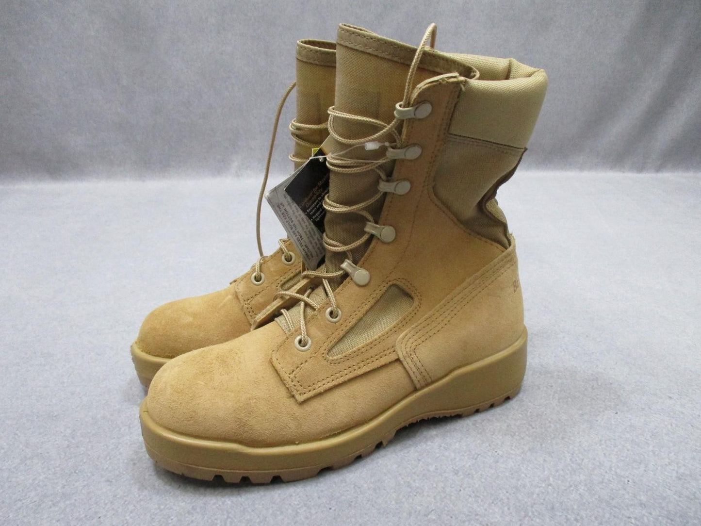 Belleville 390DES Desert Tan Suede Cordura Vibram Boots Men's Size 04.5 R NEW