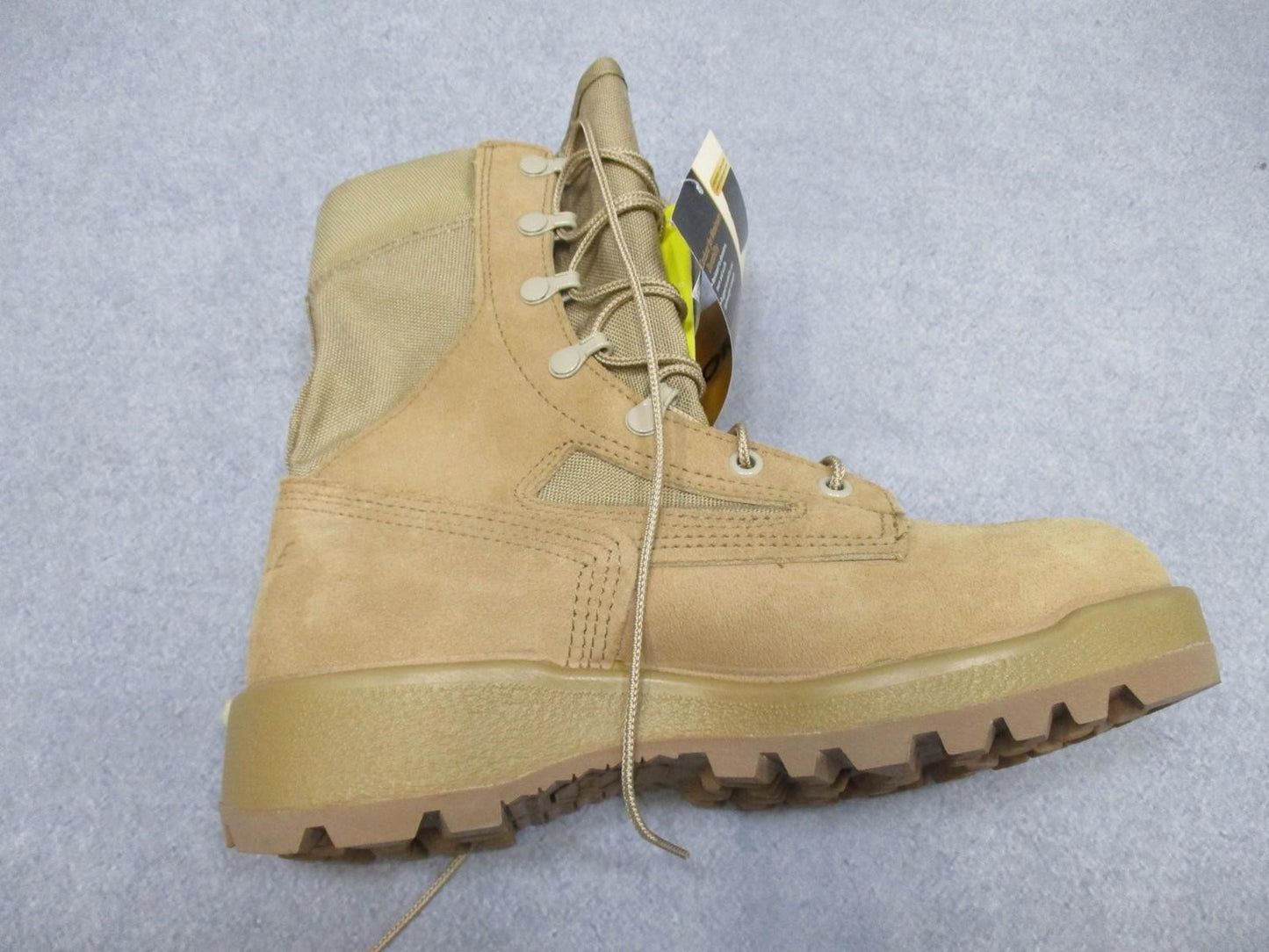 Belleville 390DES Desert Tan Suede Cordura Vibram Boots Men's Size 04.5 R NEW