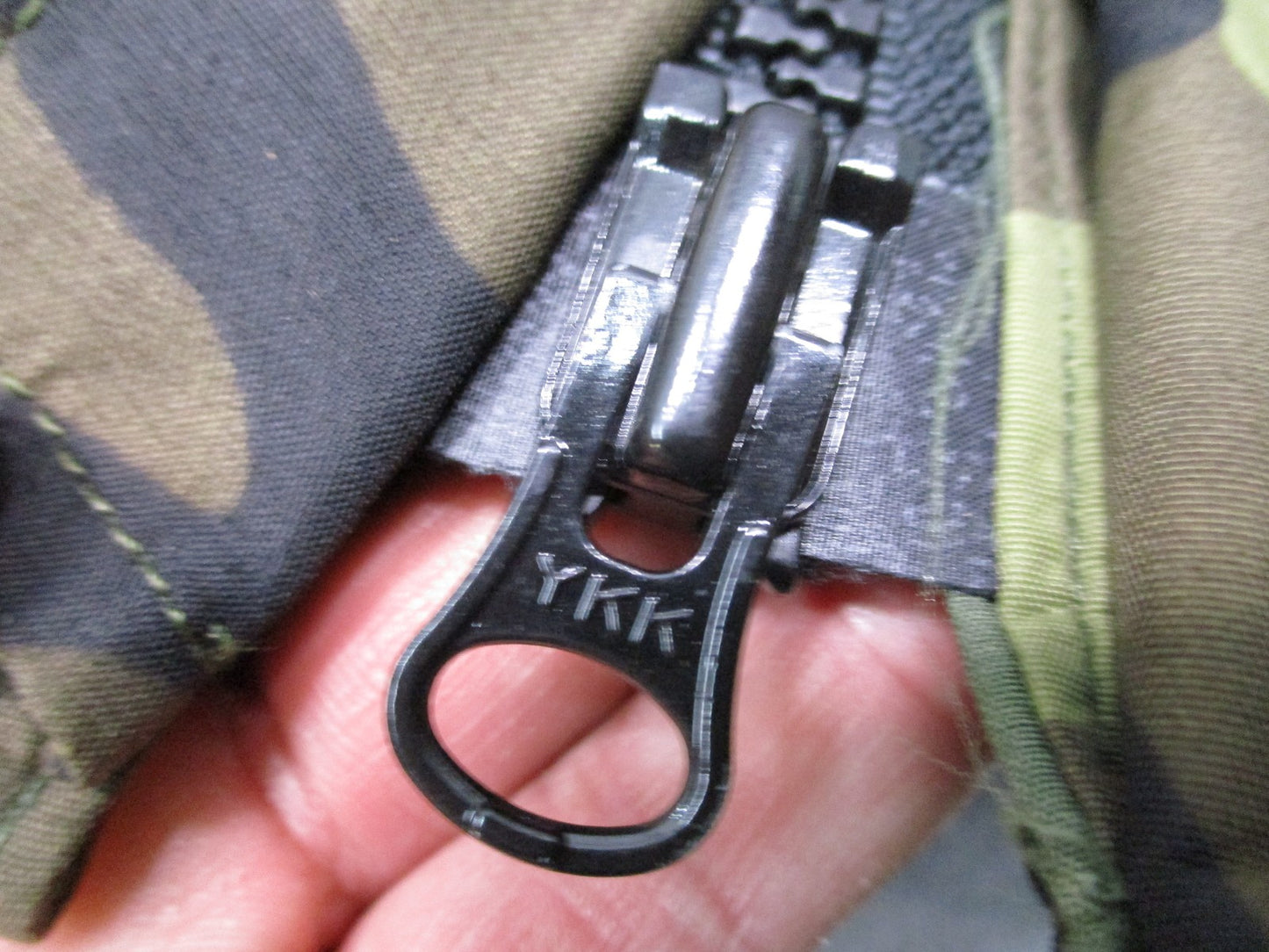 USED ARMY ISSUE WOODLAND BDU GORE-TEX JACKET WET/COLD WEATHER PARKA MEDIUM-LONG