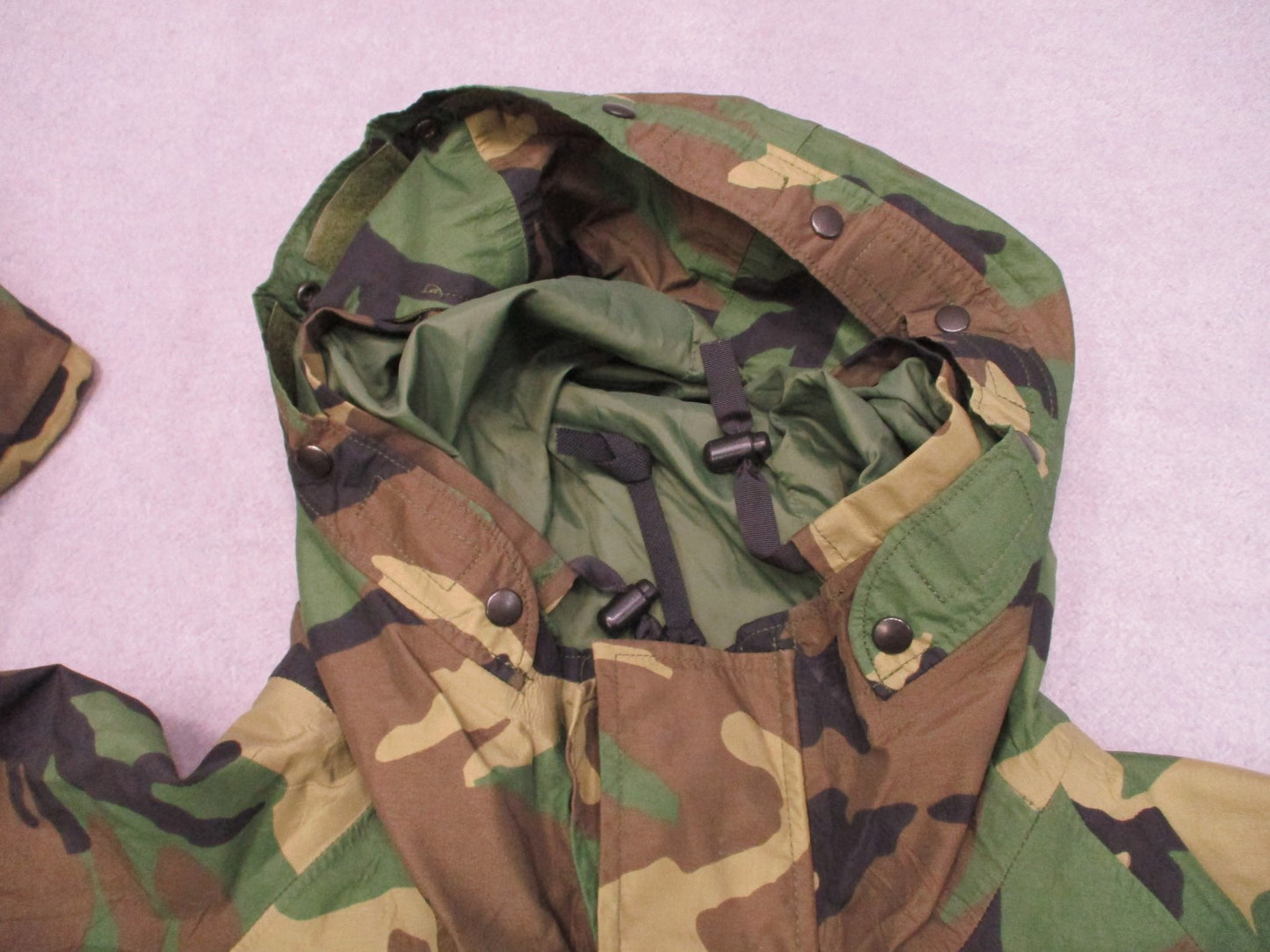 USED ARMY ISSUE WOODLAND BDU GORE-TEX JACKET WET/COLD WEATHER PARKA MEDIUM-LONG