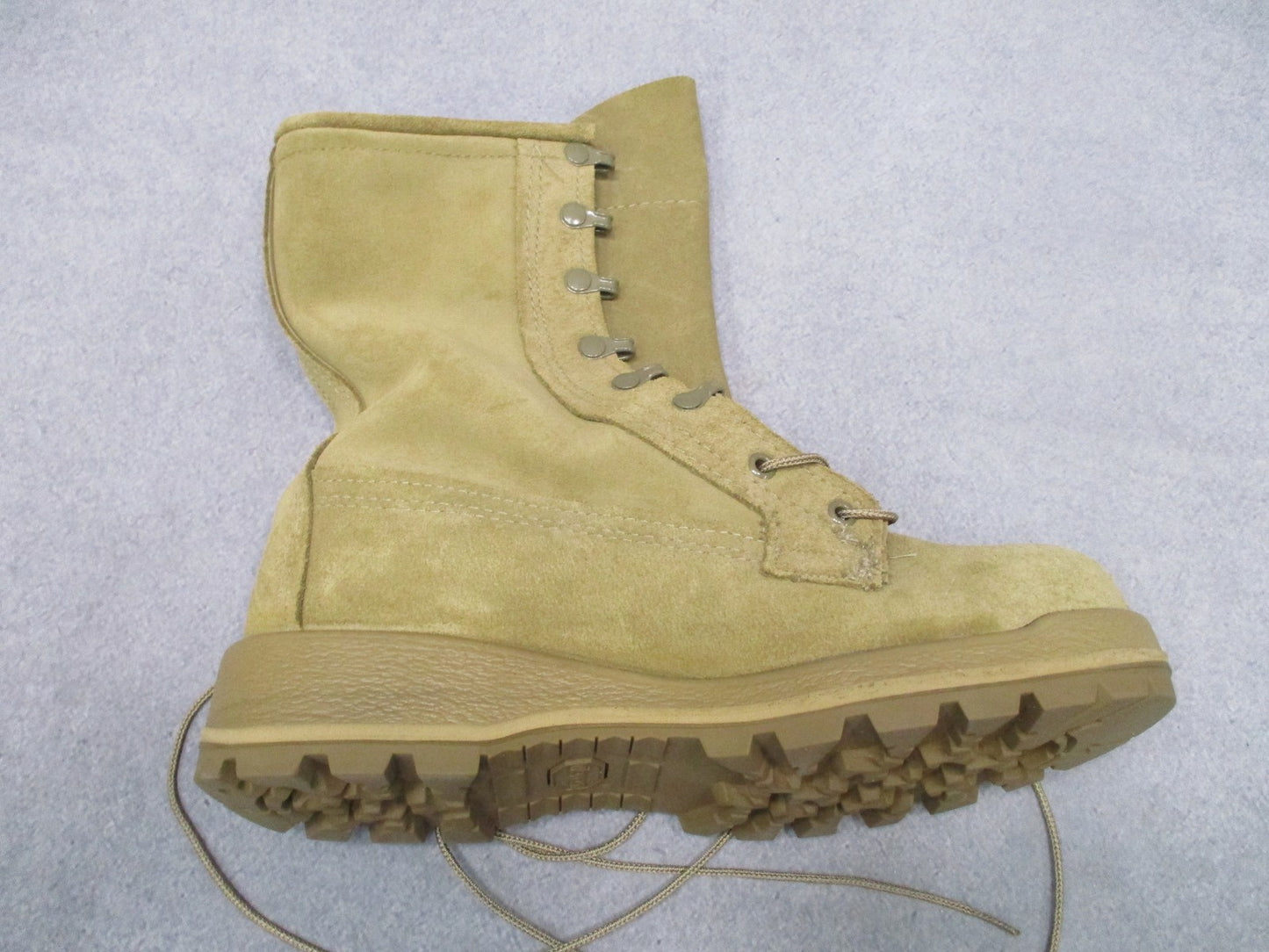 Army Regulation Altama 402803 Men's Tan Suede Cold Weather Boots Size 7.5N NEW