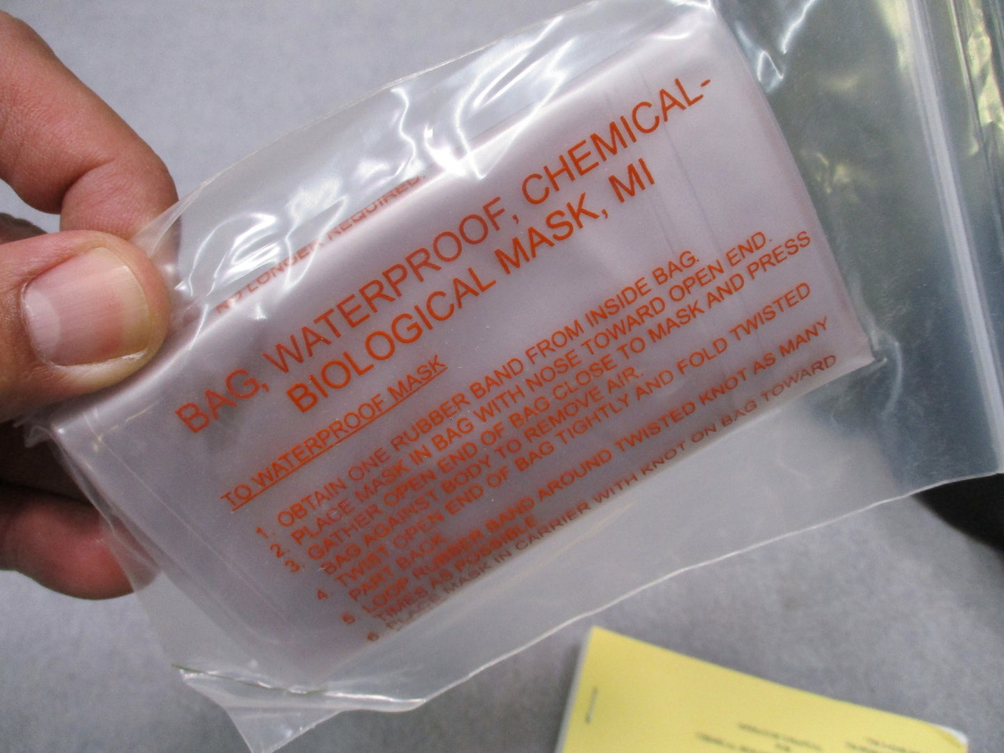 US Military Medium M40 Series Protective Mask w/ Bag & Manual - Used - Very Good
