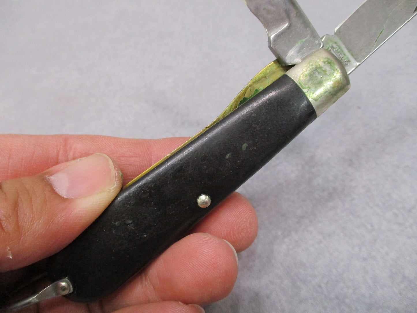 Military Vintage Camillus Folding Pocket Knife Two Blades Black Handle USA