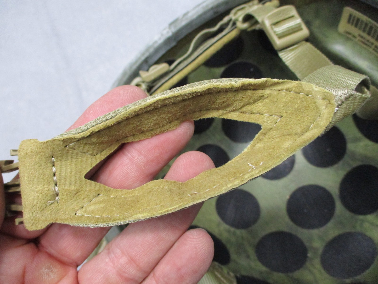 ADVANCED COMBAT HELMET ACH FOLIAGE GREEN LARGE MADE W/ KEVLAR 8470-01-529-6344