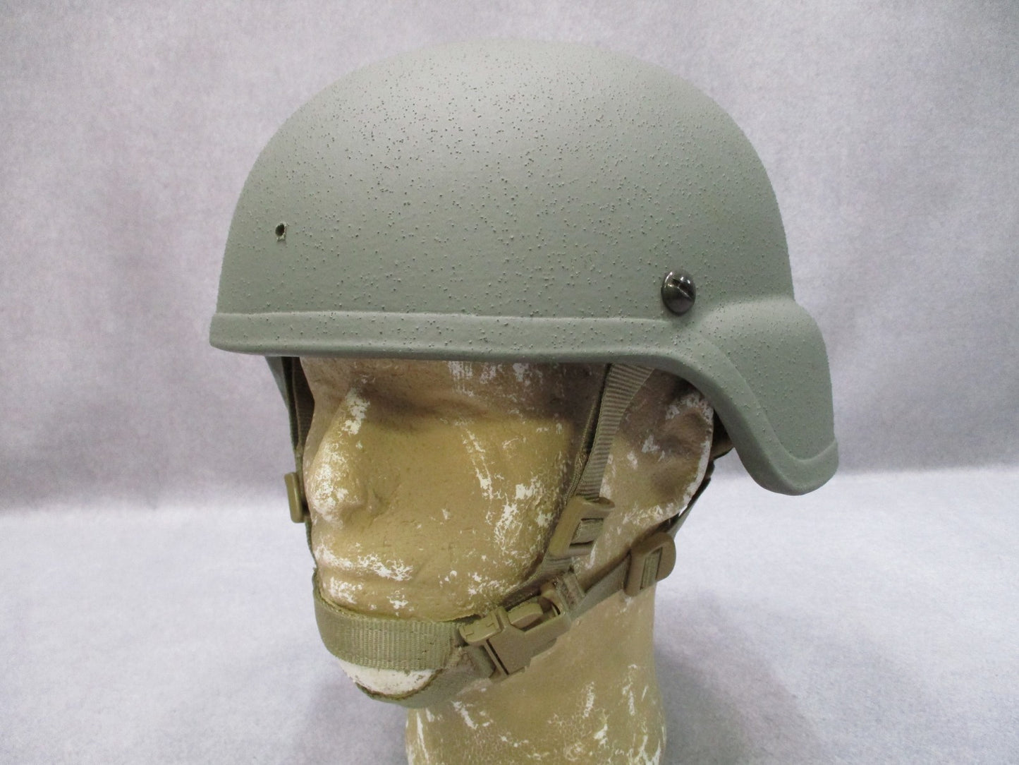 ADVANCED COMBAT HELMET ACH FOLIAGE GREEN LARGE MADE W/ KEVLAR 8470-01-529-6344
