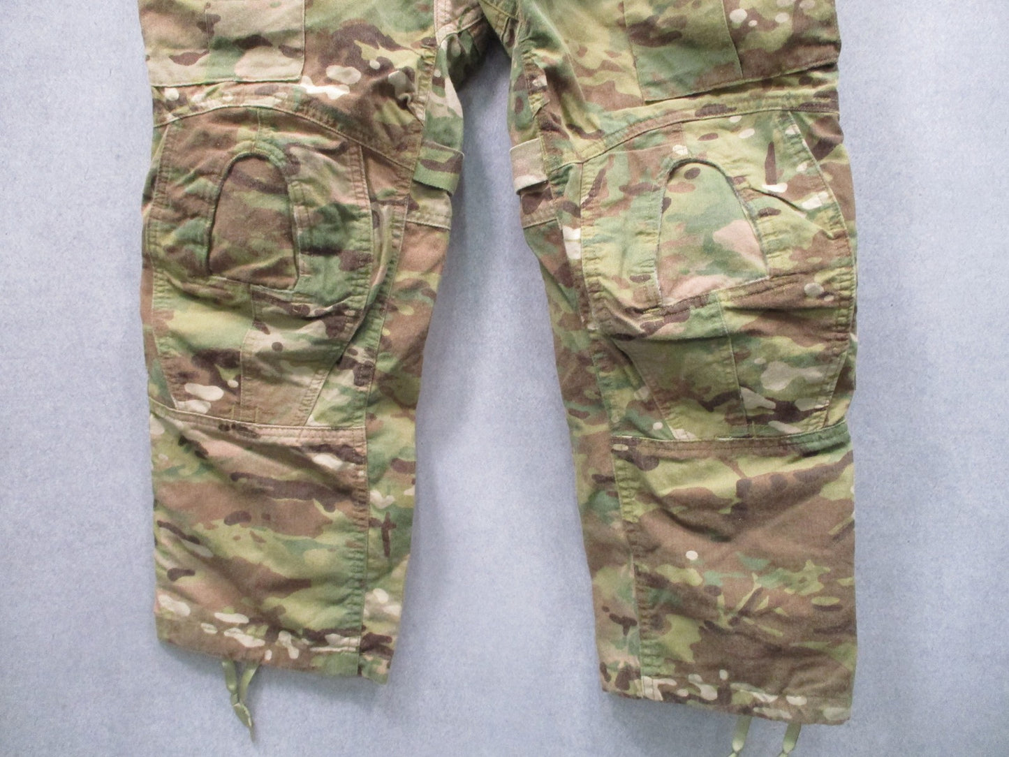 Army Combat Pants Medium Short Flame Resistant MultiCam ReadyOne Used - Very Goo