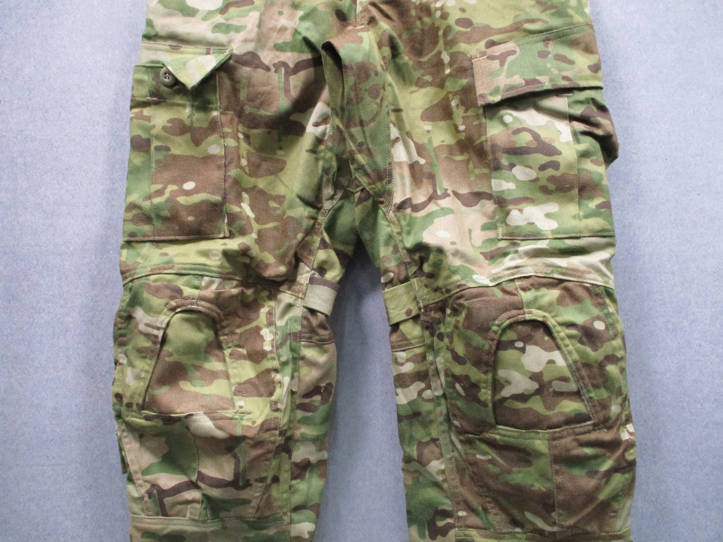 US Army Combat Pants FR MultiCam Small-Regular w/ CRYE AirFlex Knee Pads NEW