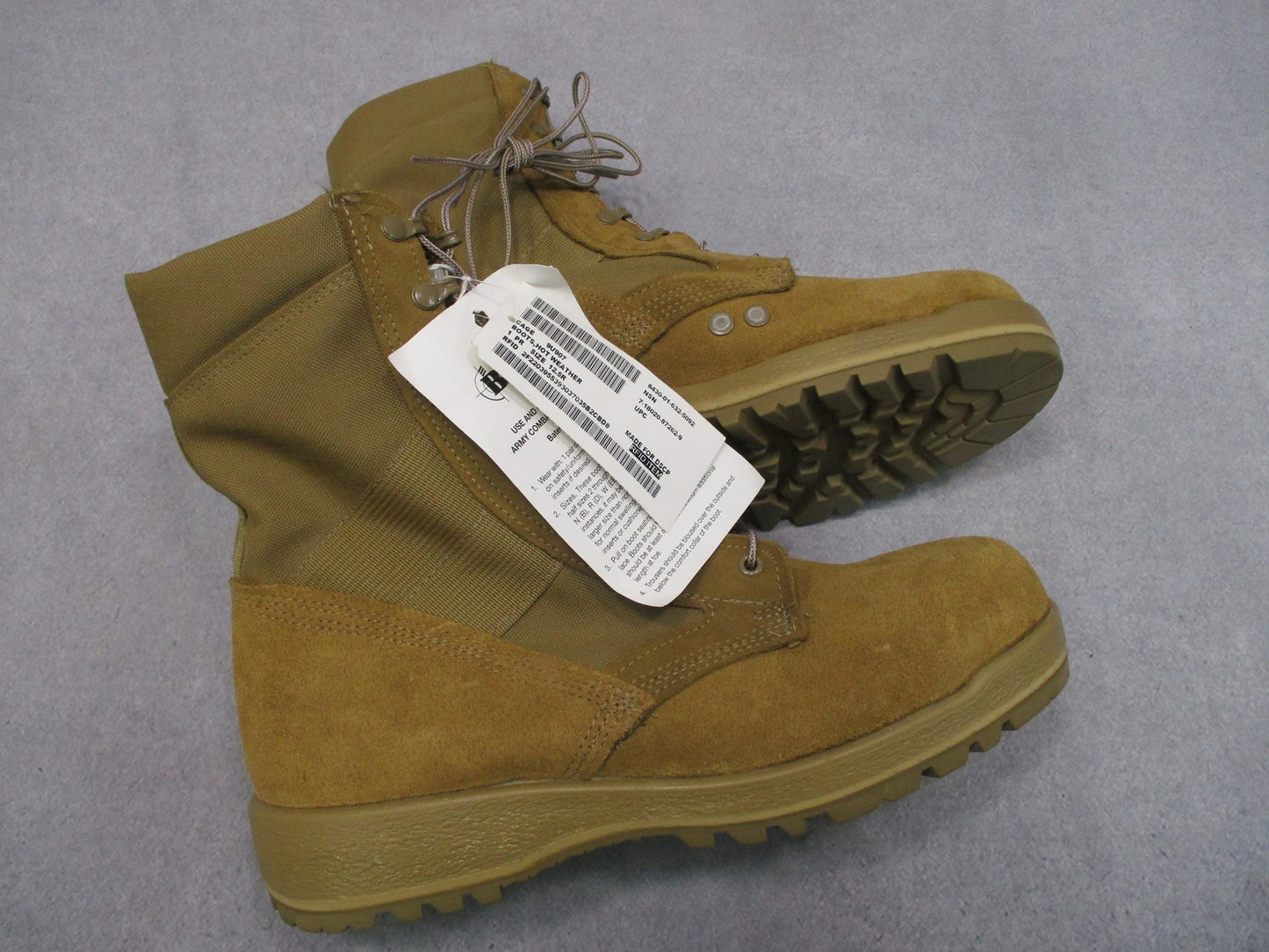 Bates E41800A US Army Hot Weather Combat Boots Coyote Suede Vibram Size 12.5 R