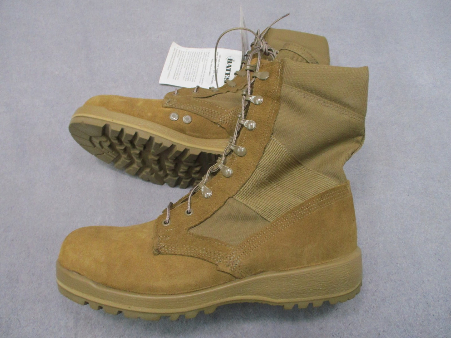 Bates E41800A US Army Hot Weather Combat Boots Coyote Suede Vibram Size 12.5 R