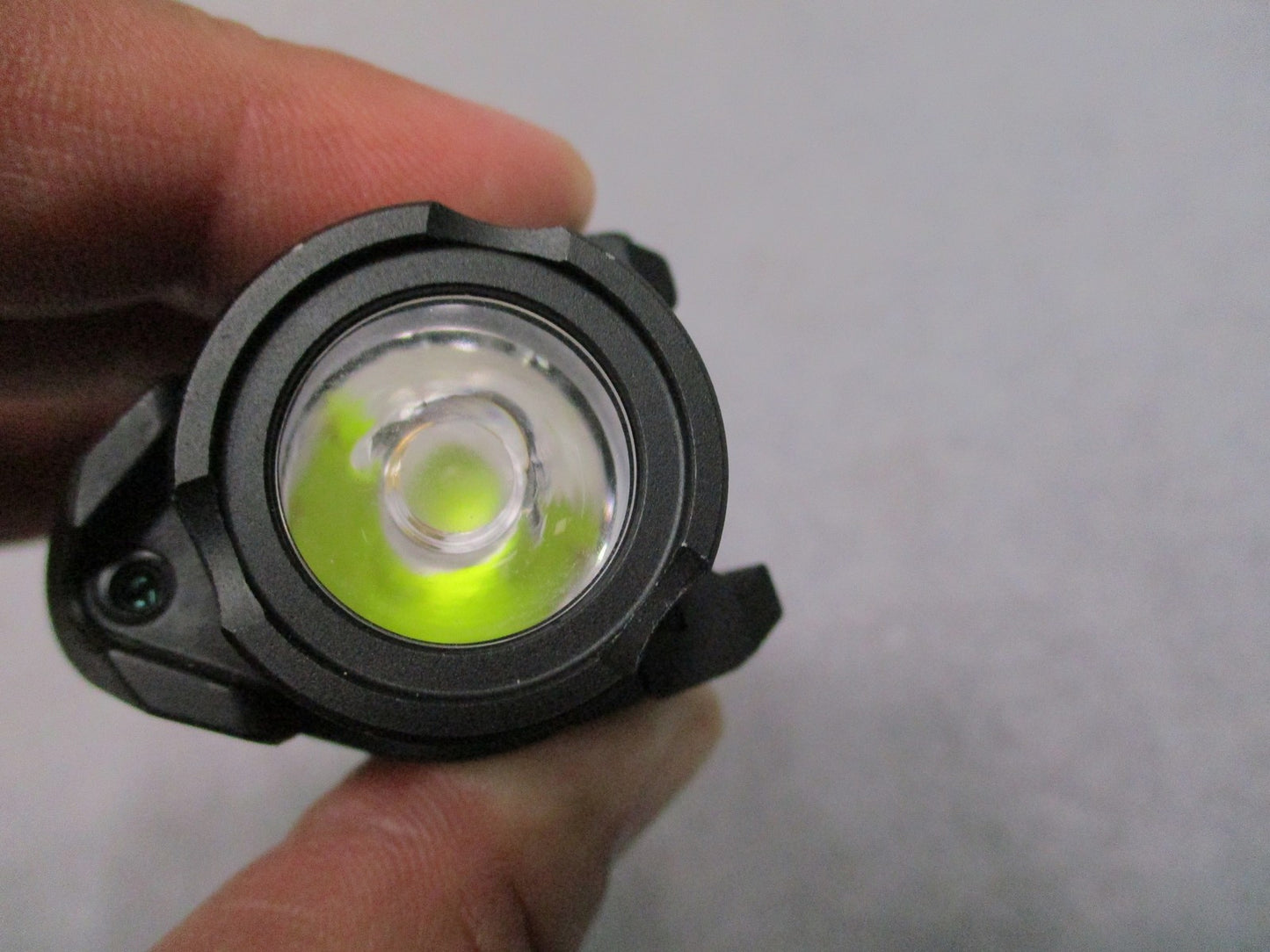 Crimson Trace CMR-207G Rail Master Pro Green Laser & 400 Lumen Light - Excellent