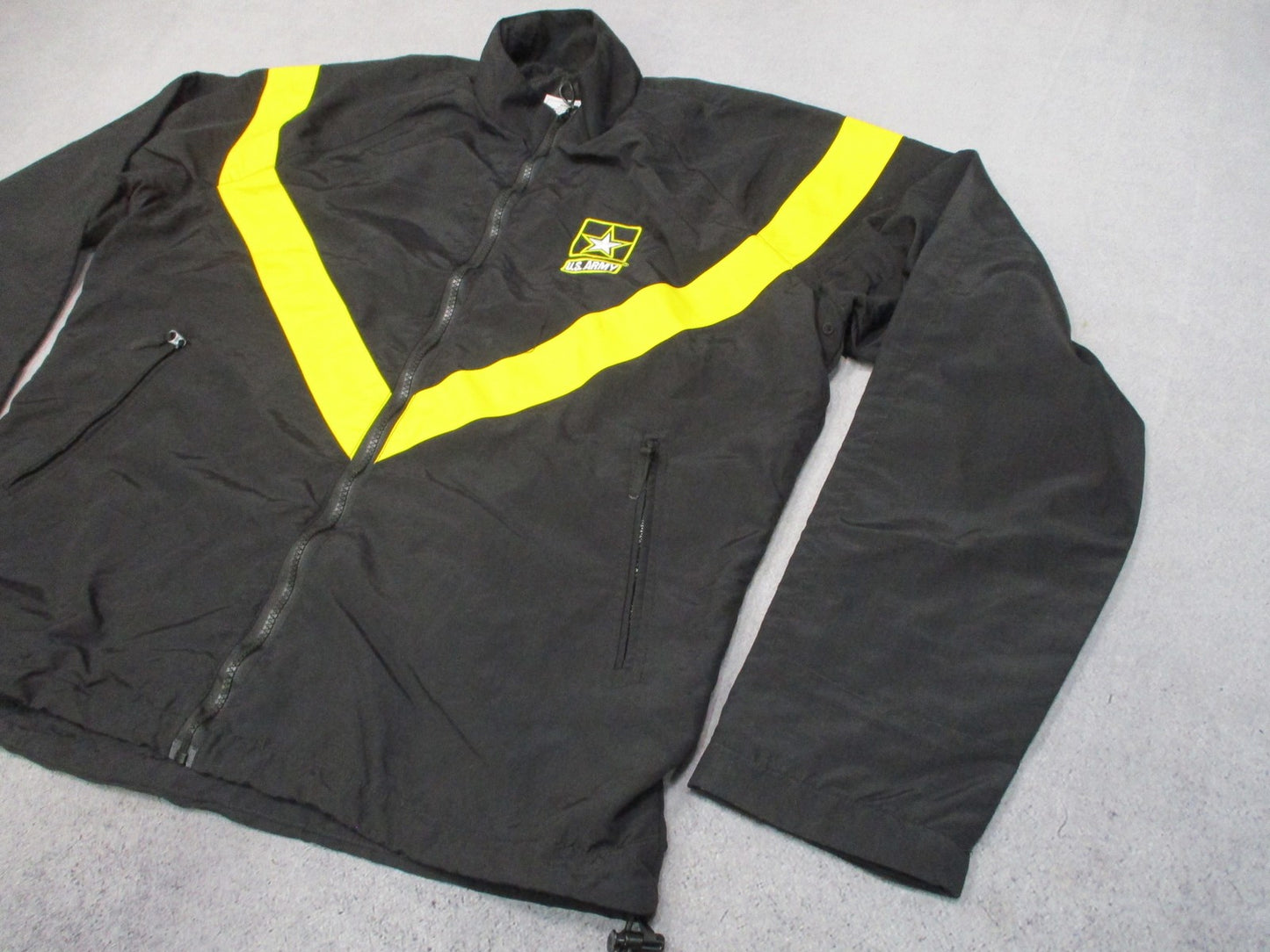 US Army APFU Jacket Medium Long Black Physical Fitness Uniform Military Surplus