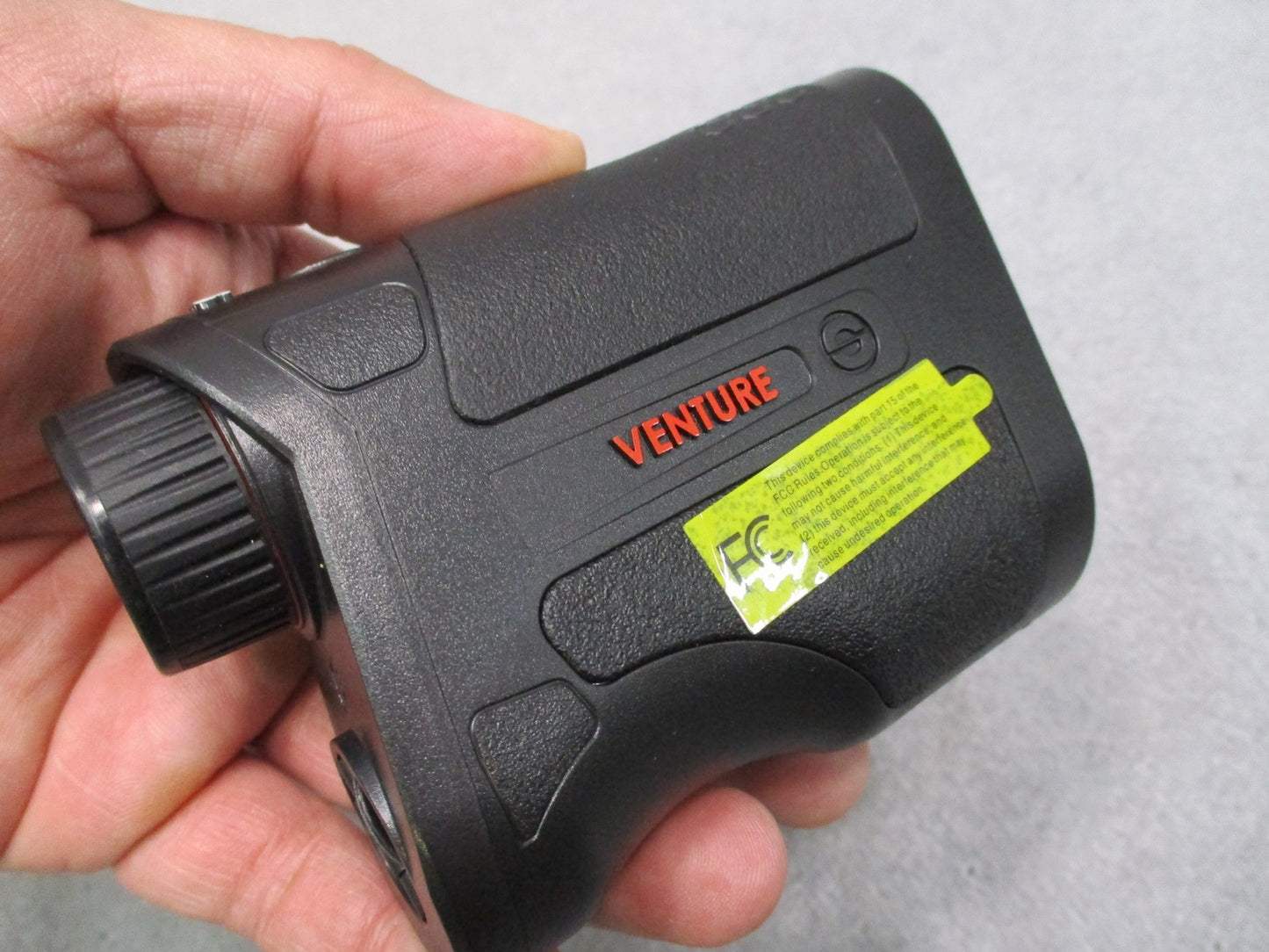 Simmons Venture 6x20mm Laser Rangefinder - Rainproof Multi-Coated Optics
