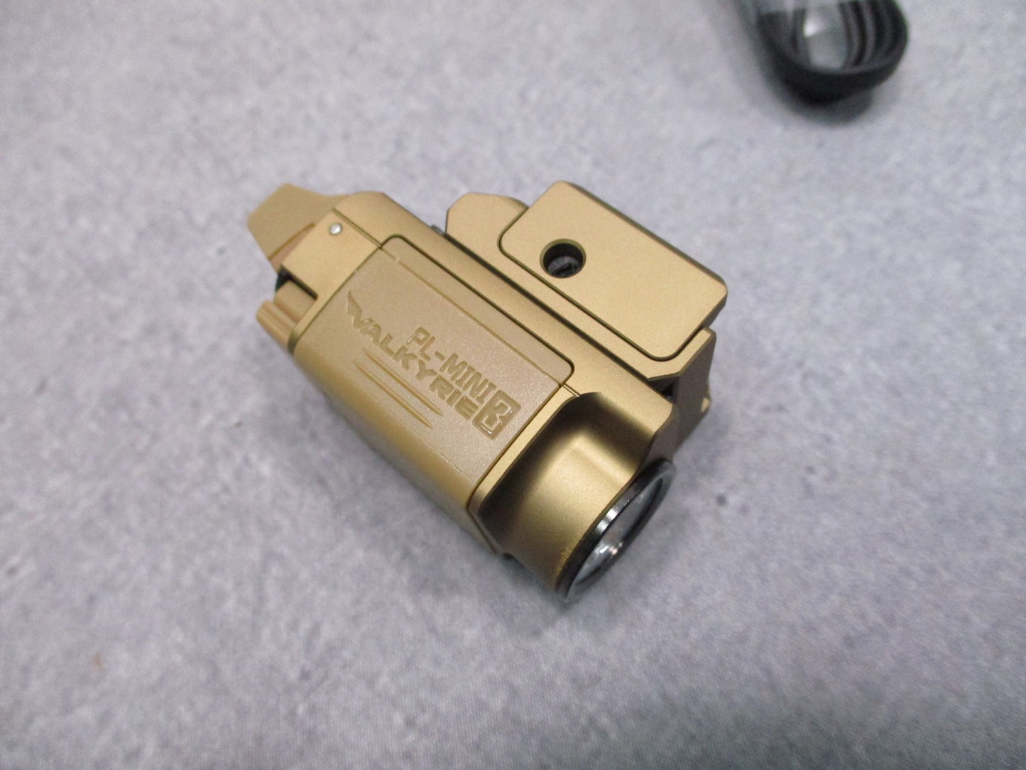 Olight PL-MINI 3 Valkyrie Tactical Light 600 Lumens Desert Tan Pistol Mounted