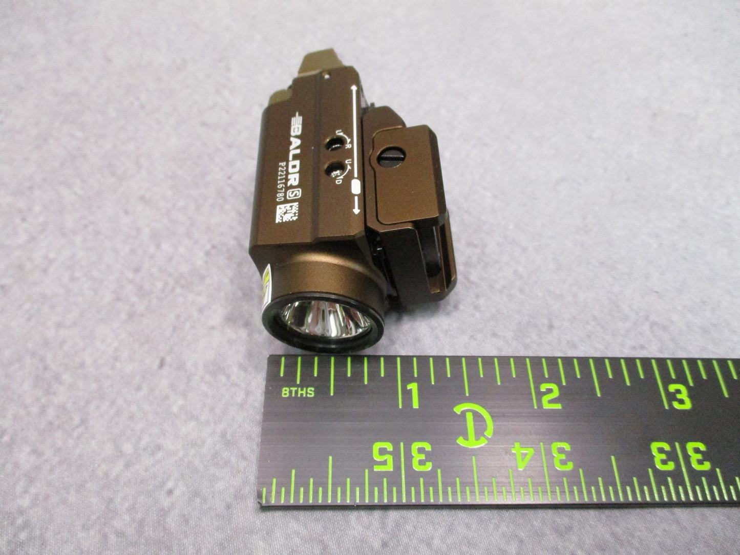 Olight Baldr S Weapon Light 800 Lumens Green Laser Desert Tan Excellent