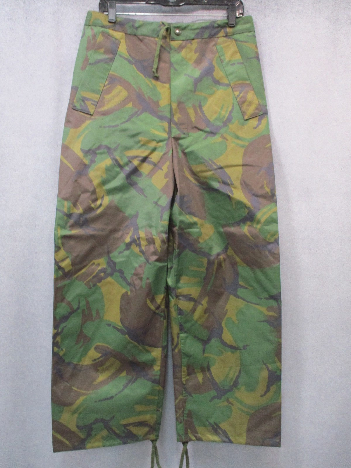 British Army DPM Waterproof Over Trousers Small 30-32W 28L NATO 70/80