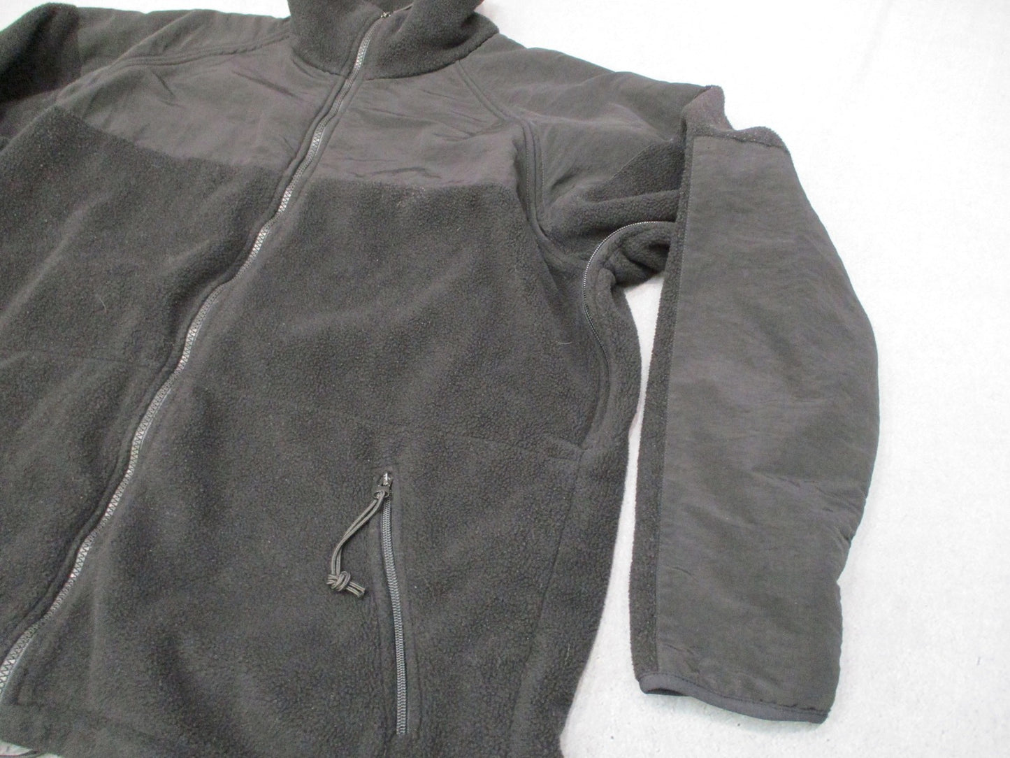 USGI ECWCS Gen II Level 3 Black Polartec 300 Fleece Jacket Size Large Used
