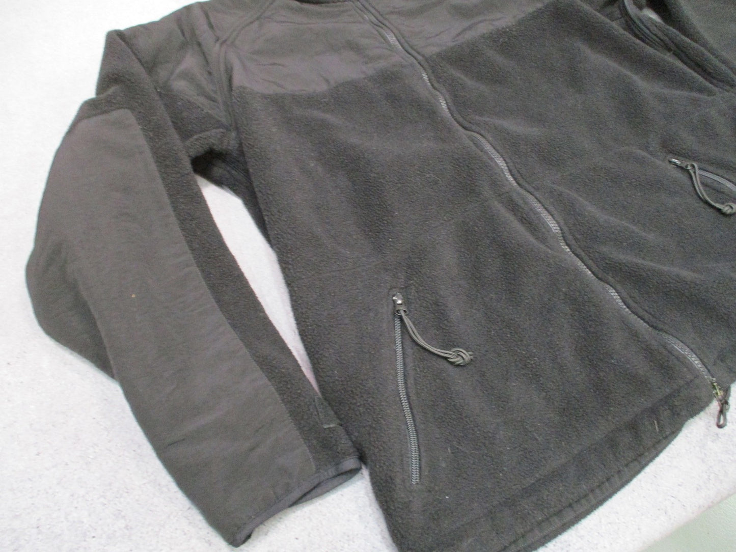 USGI ECWCS Gen II Level 3 Black Polartec 300 Fleece Jacket Size Large Used