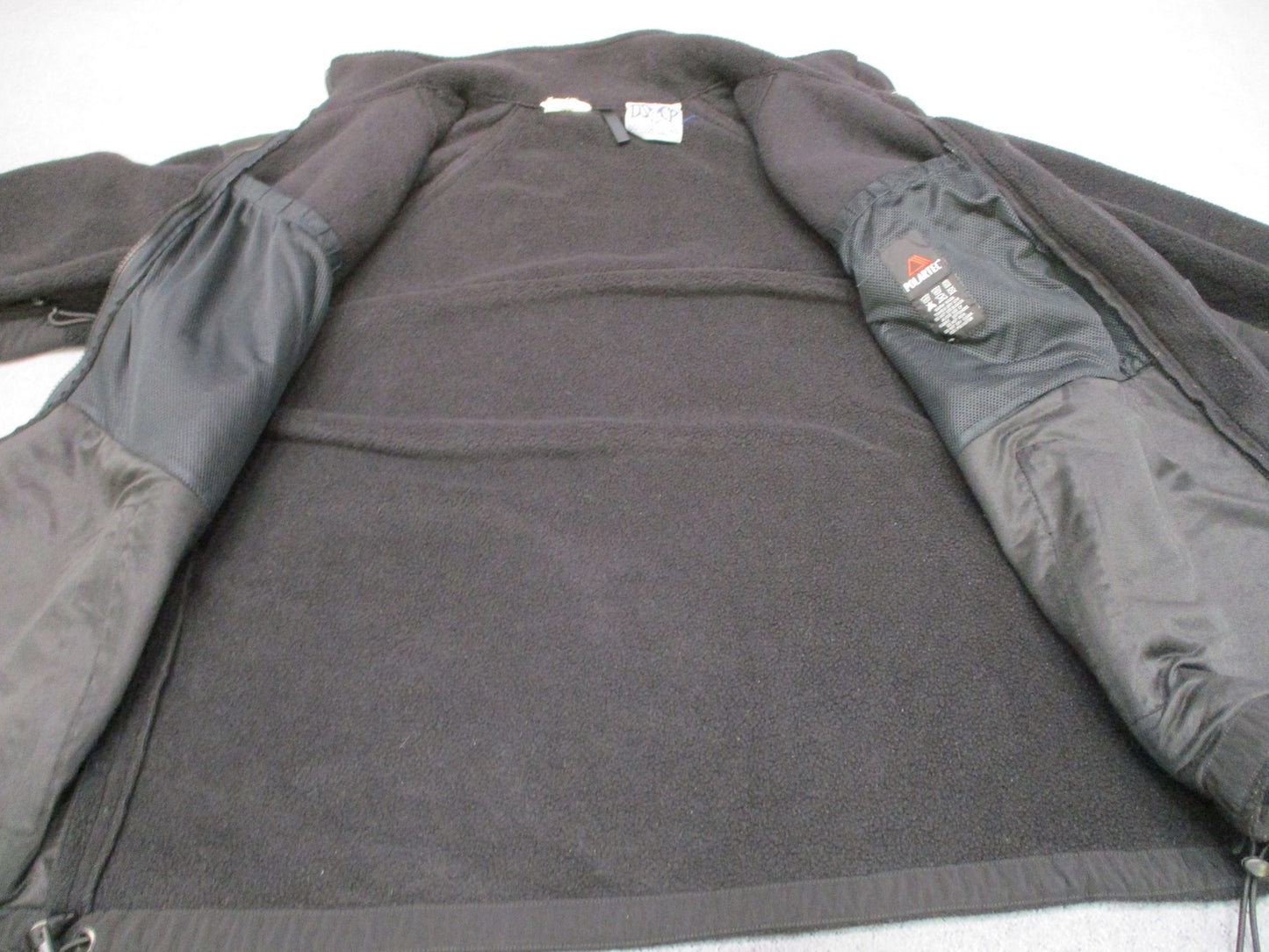 USGI ECWCS Gen II Level 3 Black Polartec 300 Fleece Jacket Size Large Used
