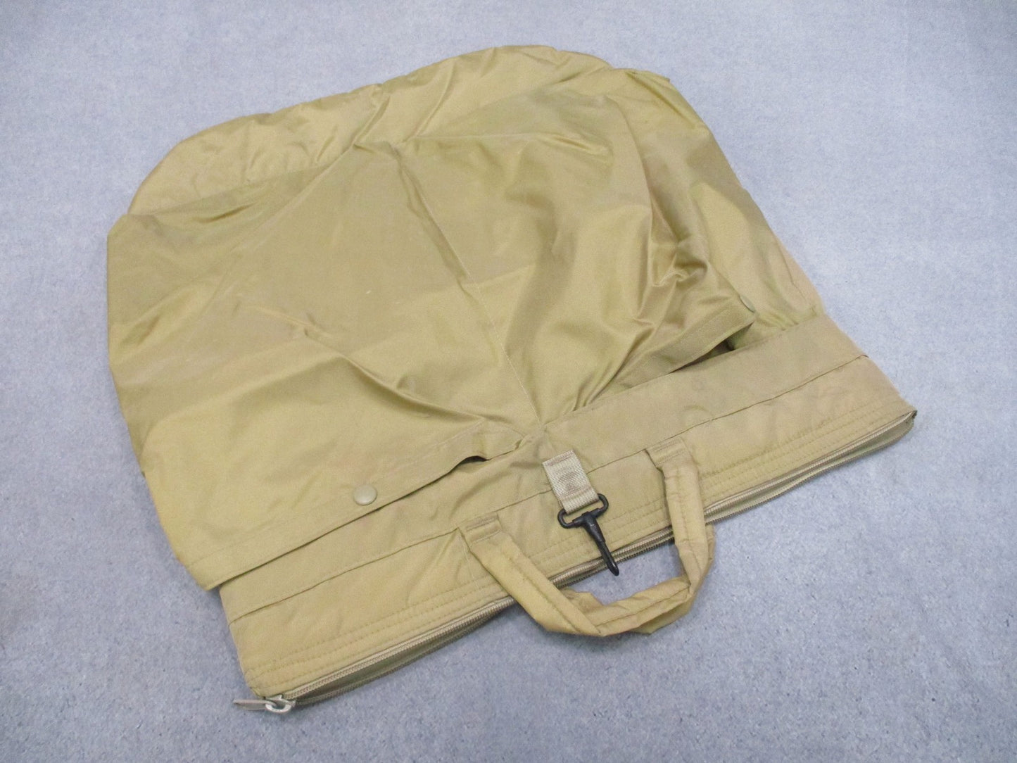 Military Style Helmet Bag Tan Nylon Zippered Carry Case Tactical Gear