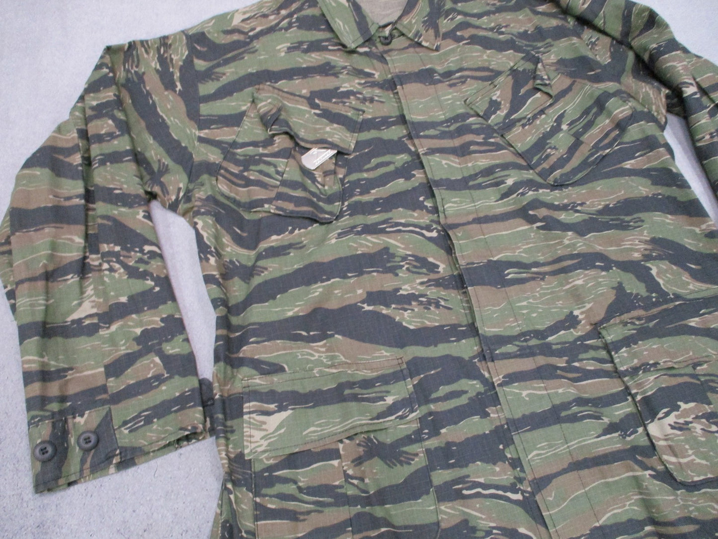 New Rothco Tiger Stripe Camo BDU Shirt Men's XL Regular 100% Cotton Rip-Stop