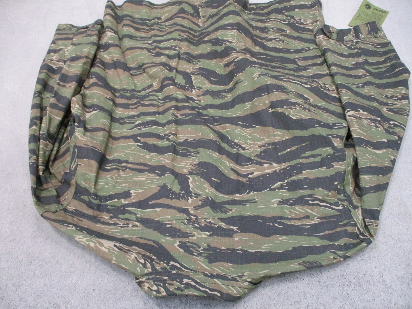 New Rothco Tiger Stripe Camo BDU Shirt Men's XL Regular 100% Cotton Rip-Stop
