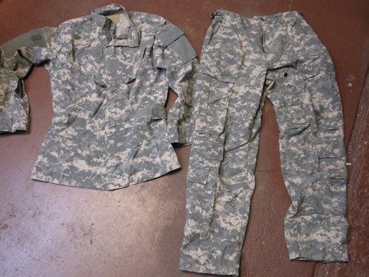 ARMY ACU DIGITAL A2CU AIRCREW FLIGHT UNIFORM SET MEDIUM/REGULAR TOP & BOTTOMS