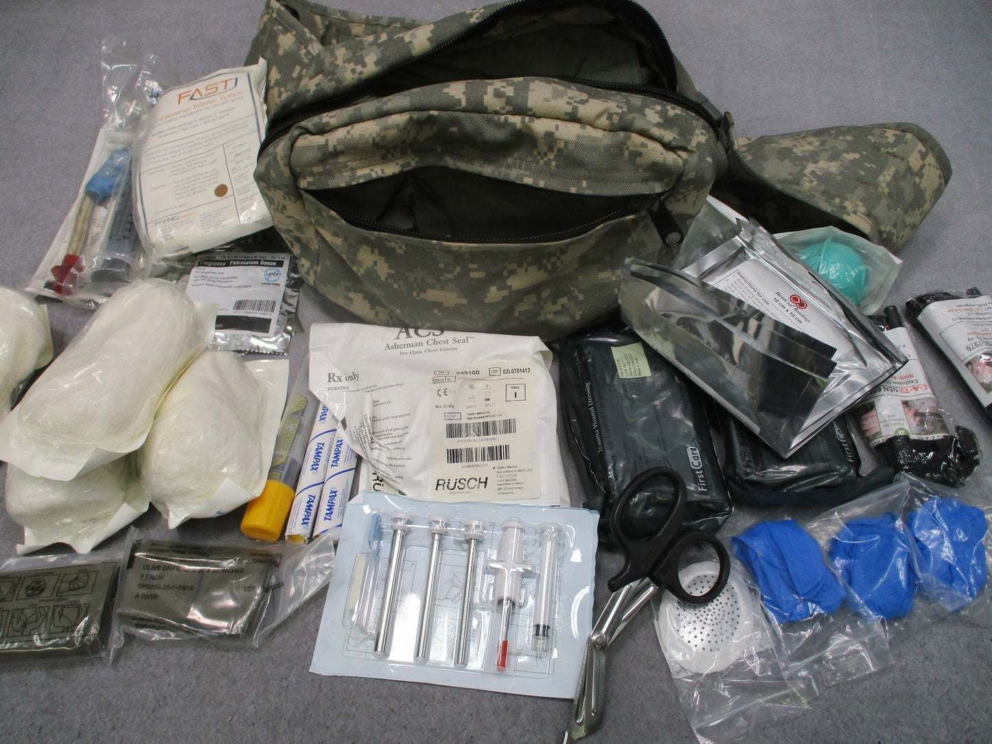 US Military TC3-V1 Combat Casualty Care Bag UCP Digital Camo Medical Kit Surplus