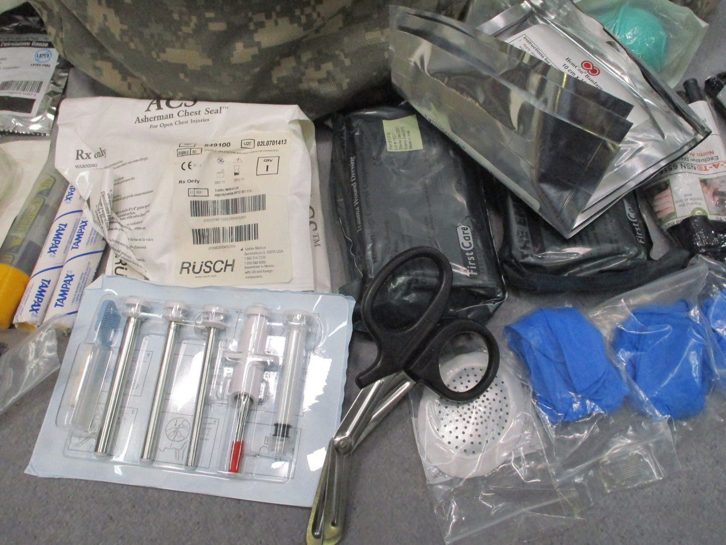 US Military TC3-V1 Combat Casualty Care Bag UCP Digital Camo Medical Kit Surplus