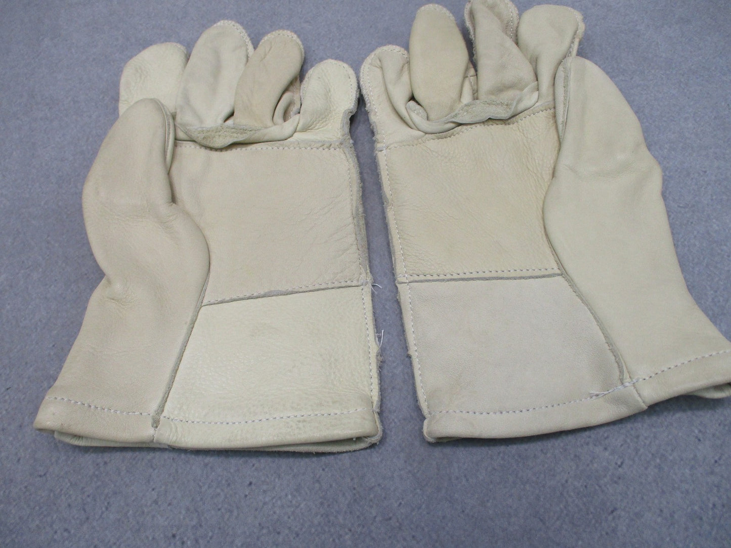 US Military Surplus Heavy Duty Cattlehide Leather Gloves Size 5 NSN 8415-00-268