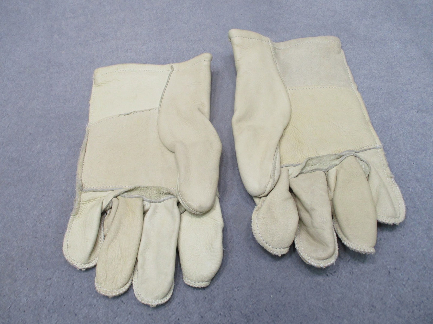 US Military Surplus Heavy Duty Cattlehide Leather Gloves Size 5 NSN 8415-00-268