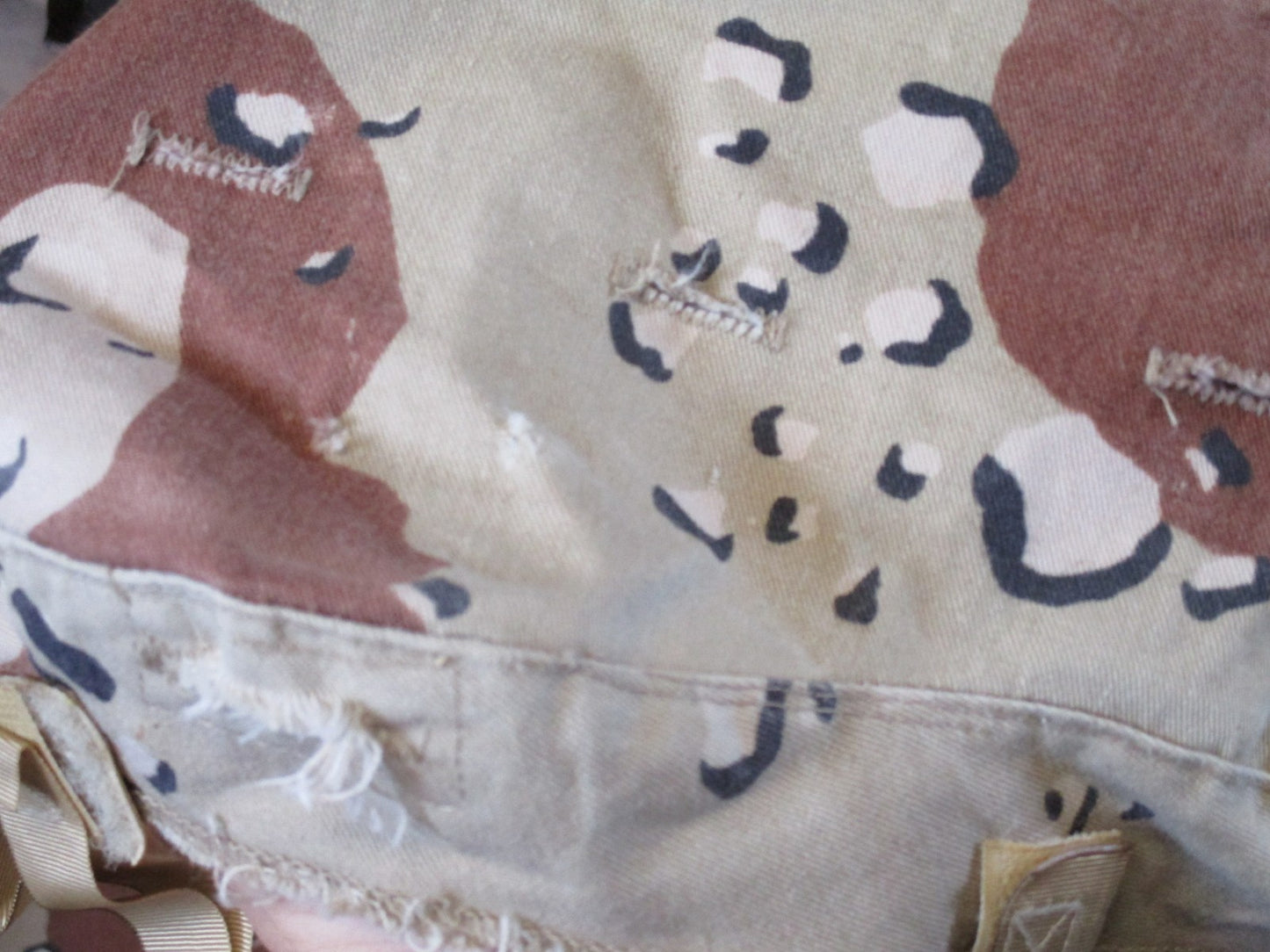 US Military PASGT Helmet Desert Camo Cover size medium Surplus Tactical Gear