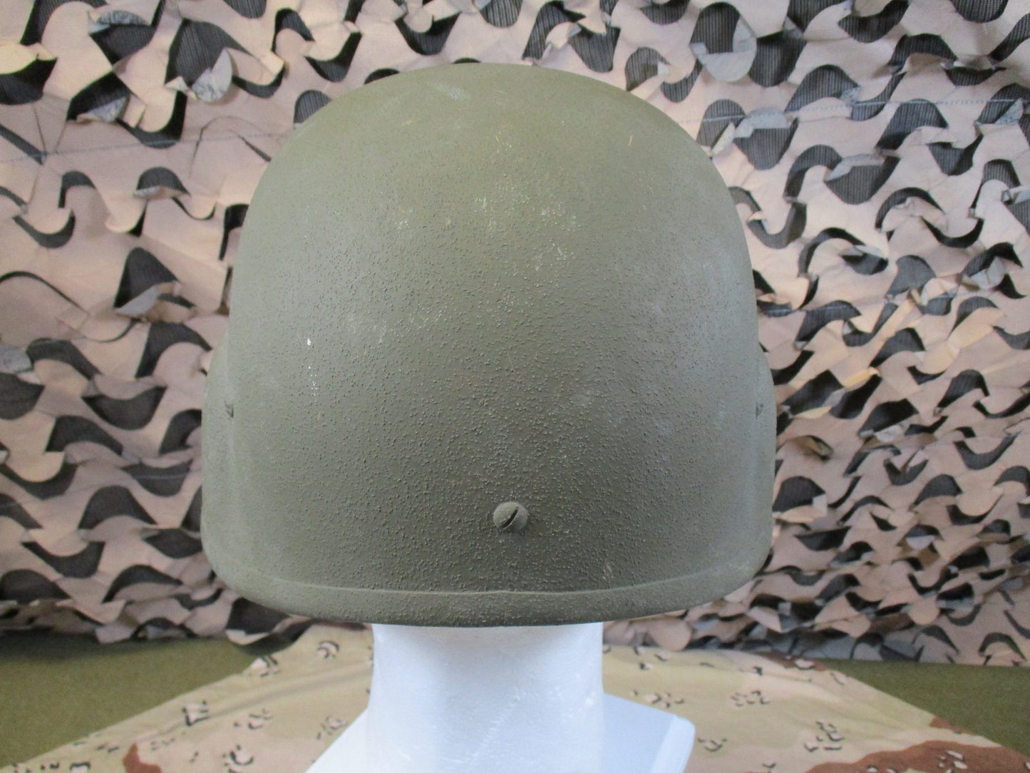 US Military PASGT Helmet Desert Camo Cover size medium Surplus Tactical Gear