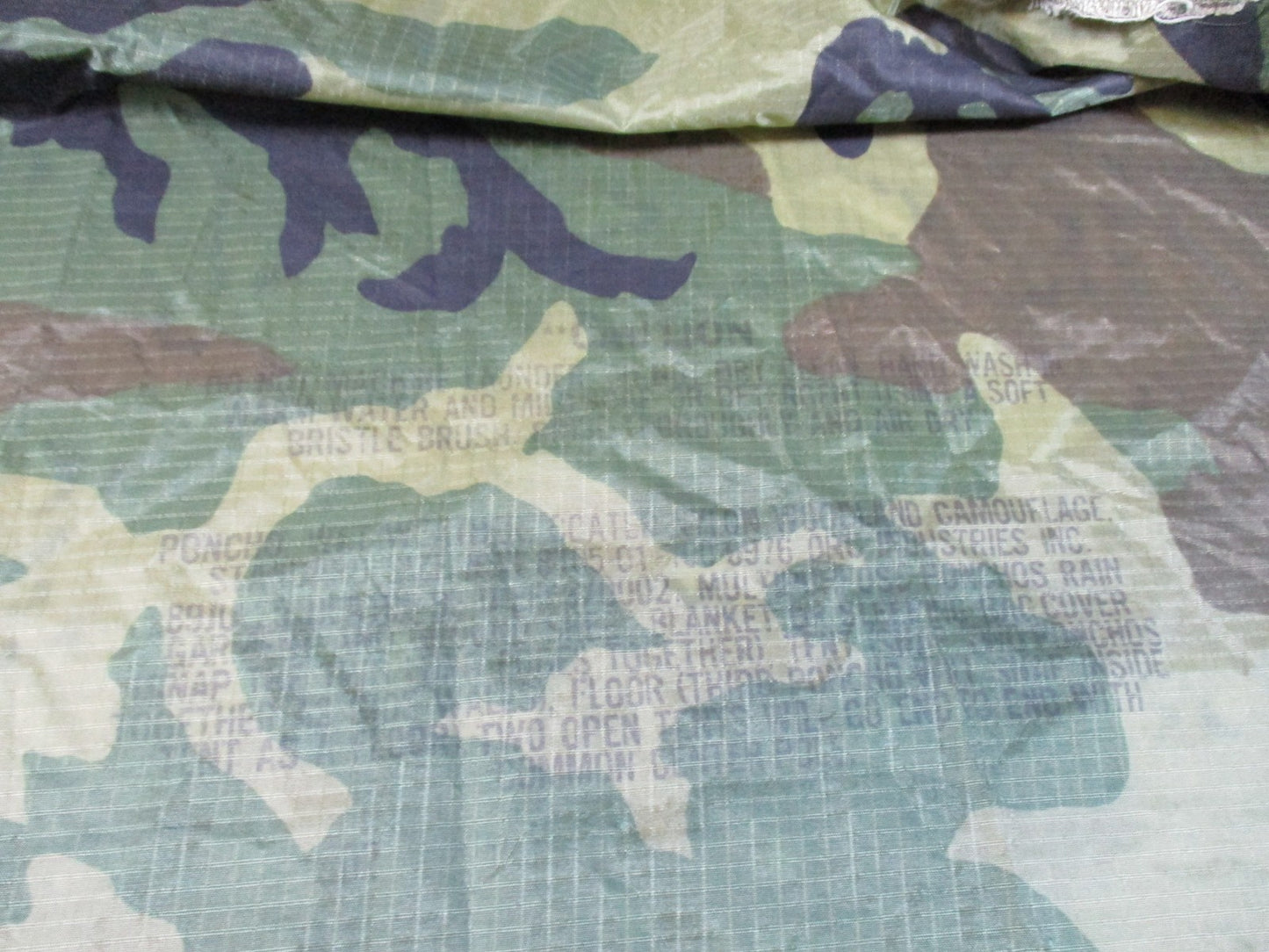 US Military Surplus Woodland Camouflage Ripstop Wet Weather Poncho - Good Condit