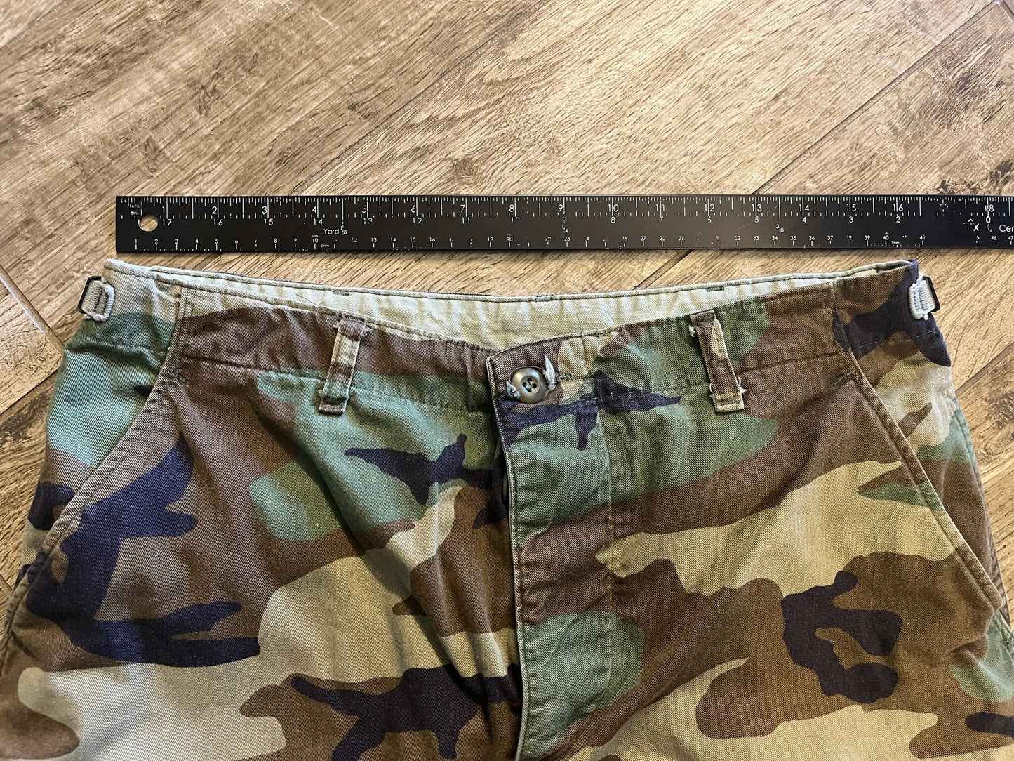 Vintage US Military Woodland Camo BDU Trousers Medium Short Propper Surplus