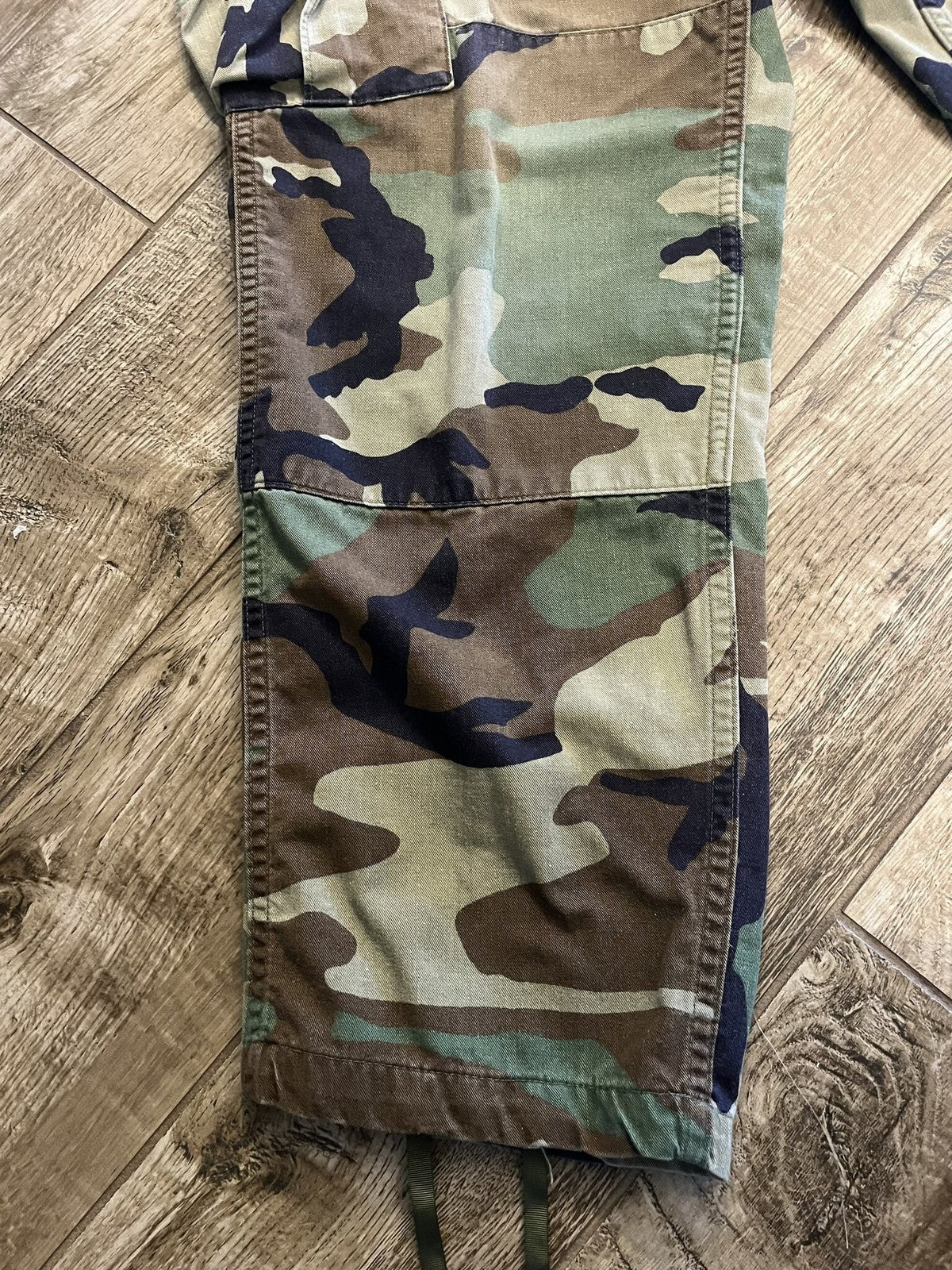 Vintage US Military Woodland Camo BDU Trousers Medium Short Propper Surplus
