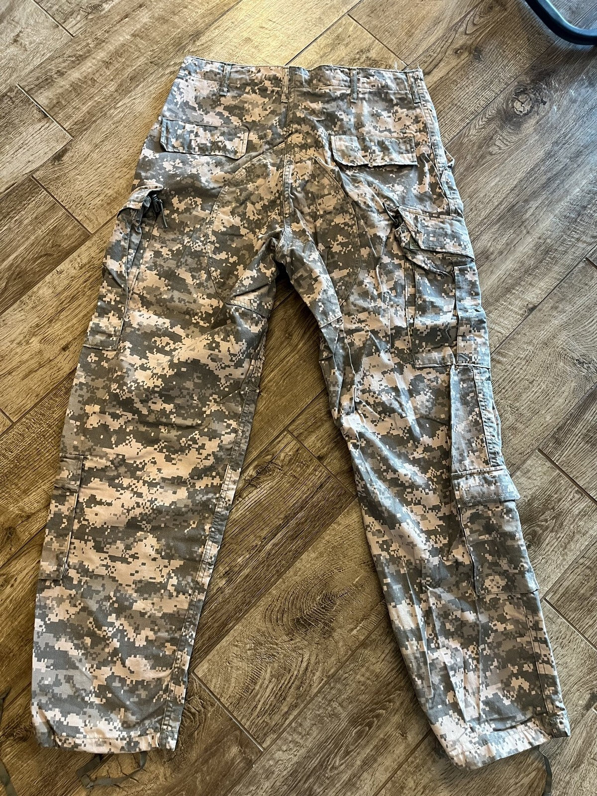 Lot of 2 US Army Combat Uniform ACU Digital FR Trousers Medium Regular