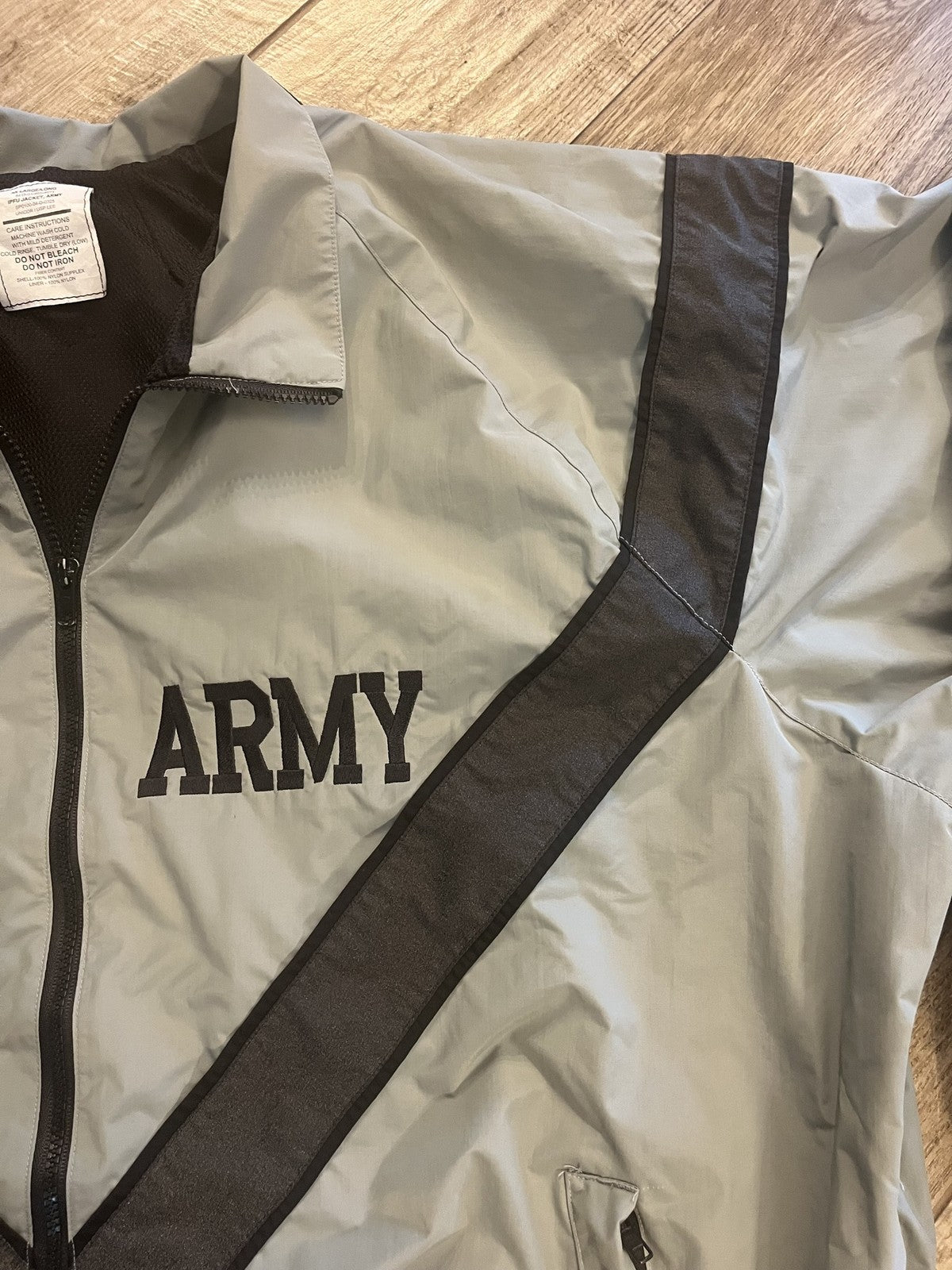 Genuine US Army IPFU Jacket Physical Fitness Uniform Gray Size XXL Long