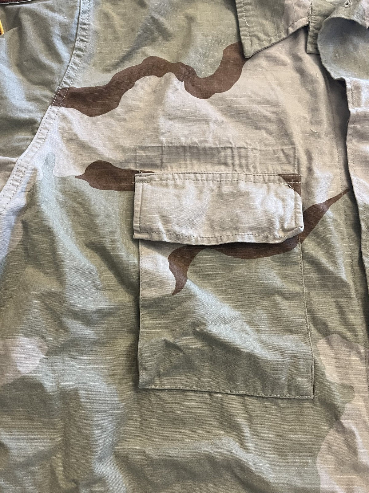 US Army Desert Camo Combat Coat Jacket X-Large Regular Military Uniform Shirt