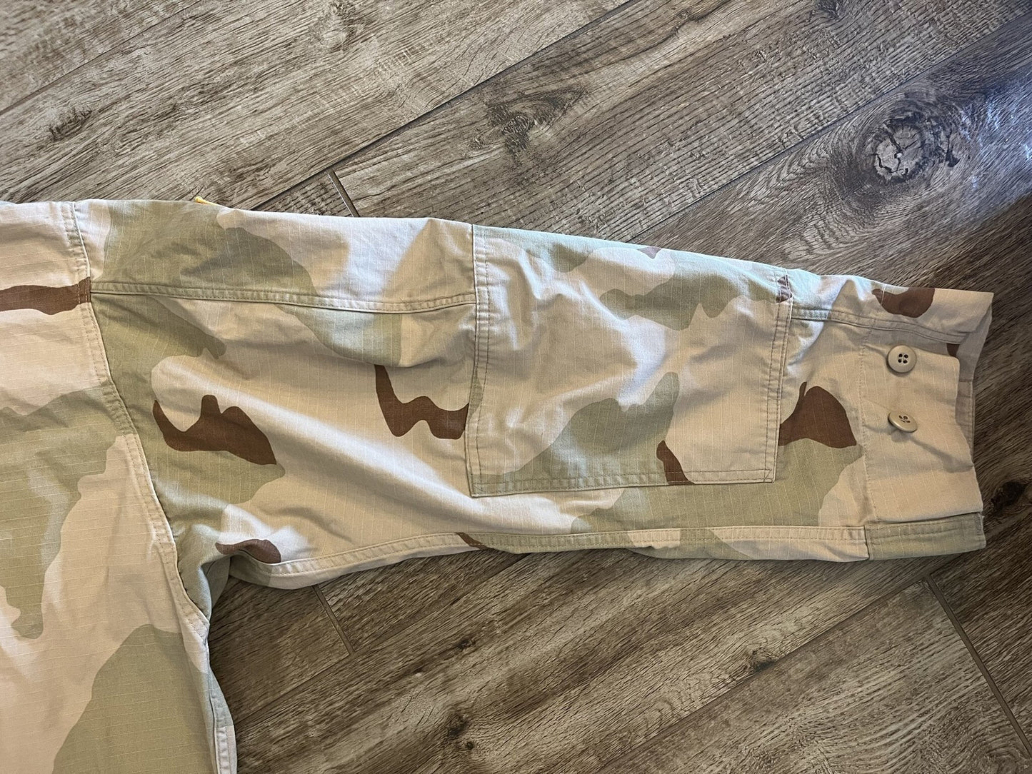 US Army Desert Camo Combat Coat Jacket X-Large Regular Military Uniform Shirt