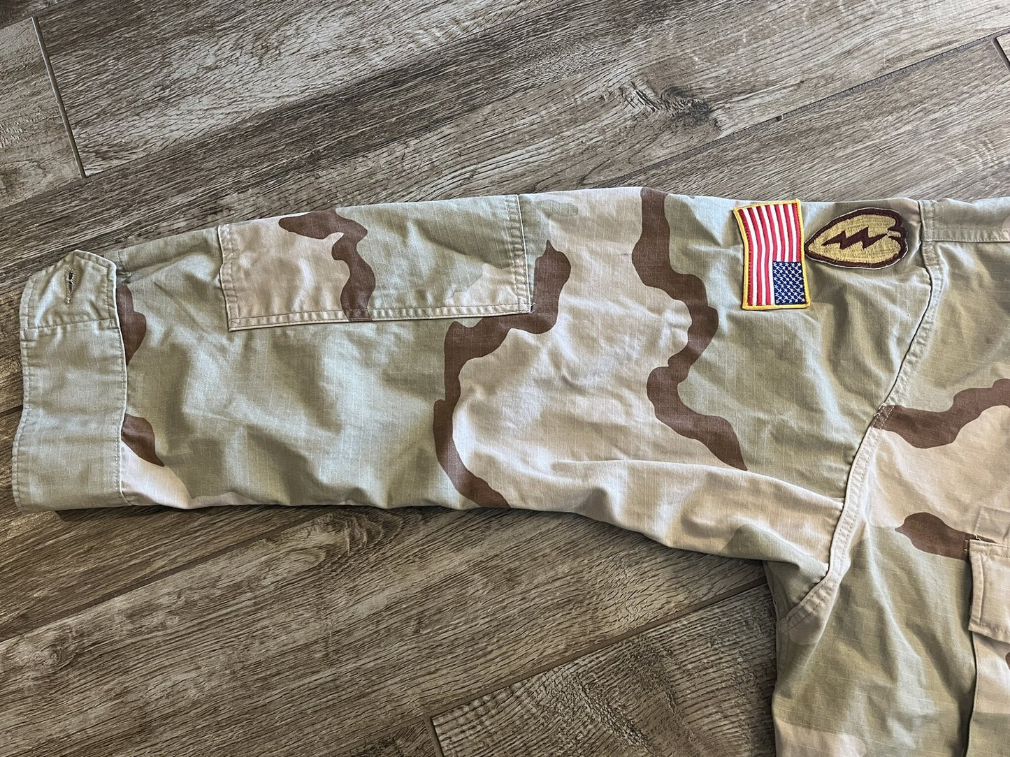 US Army Desert Camo Combat Coat Jacket X-Large Regular Military Uniform Shirt