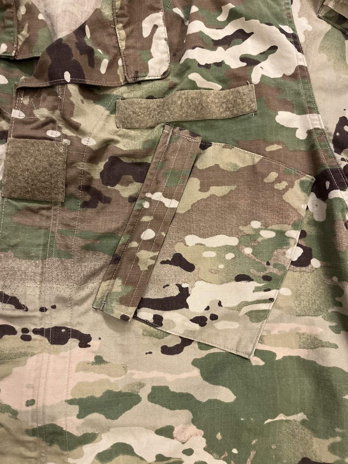 Genuine US Army OCP ACU Coat Medium Regular Scorpion W2 Combat Uniform Jacket