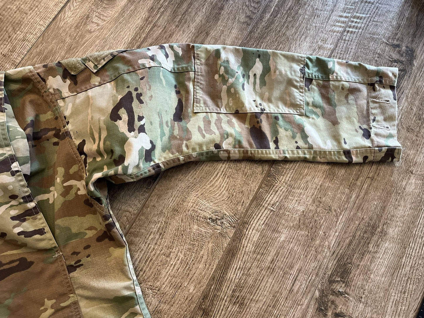 Genuine US Army OCP ACU Combat Uniform Coat Medium Regular Scorpion W2 Tactical