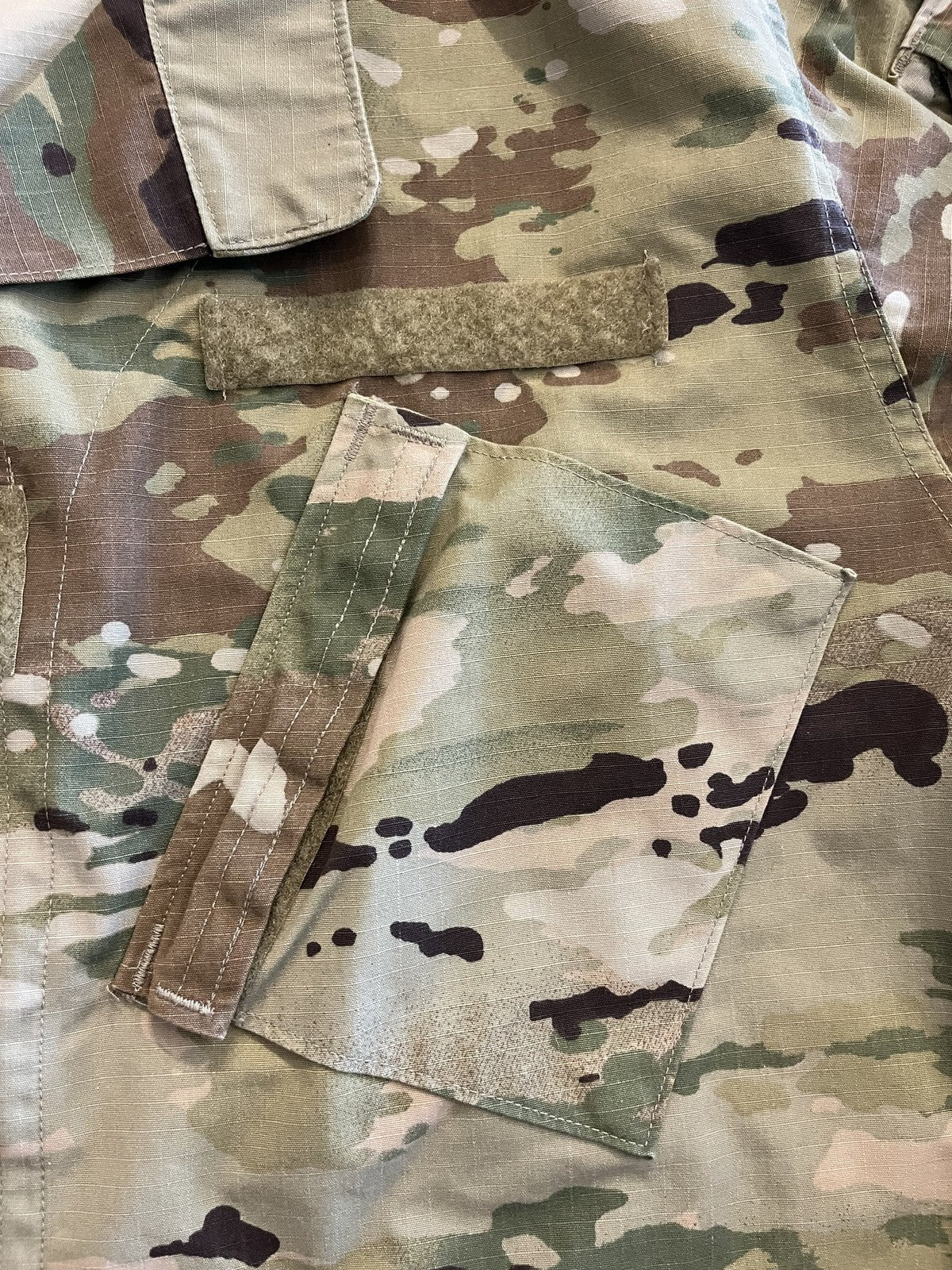 Genuine US Army OCP ACU Combat Uniform Coat Medium Regular Scorpion W2 Tactical
