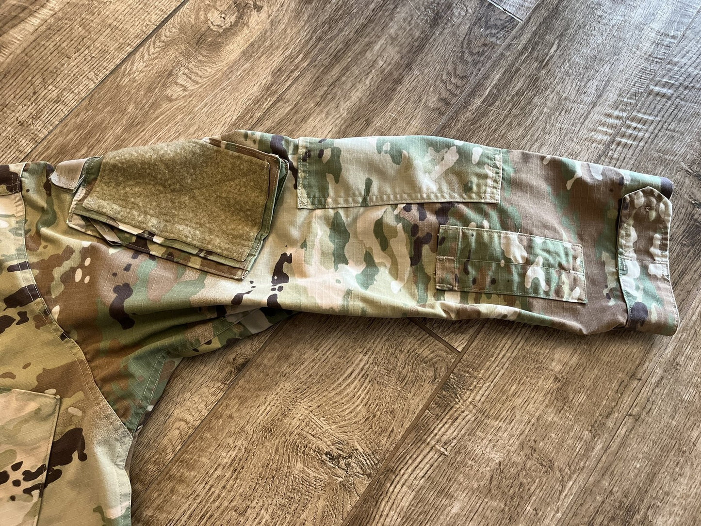 Genuine US Army OCP ACU Combat Uniform Coat Medium Regular Scorpion W2 Tactical