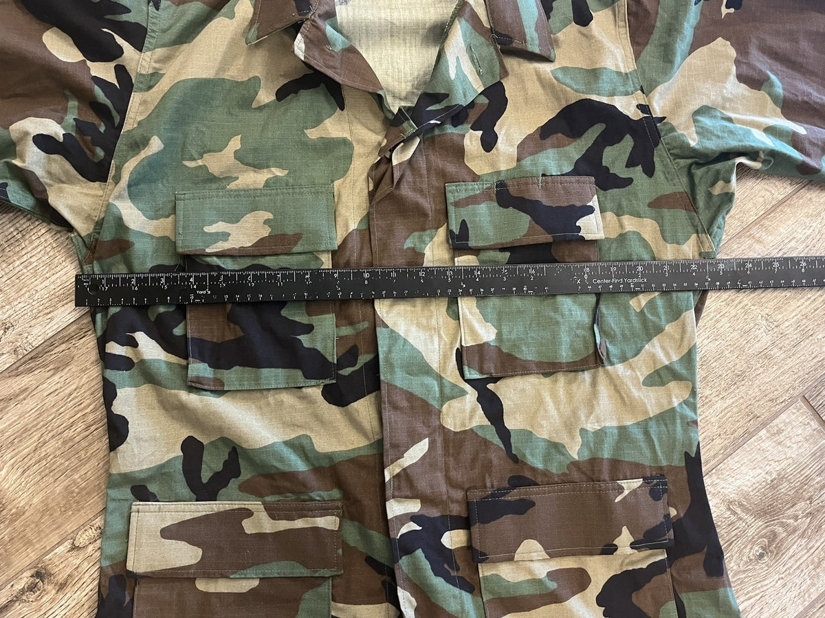 US Military Woodland Camo BDU Coat Ripstop Medium Regular Authentic Surplus