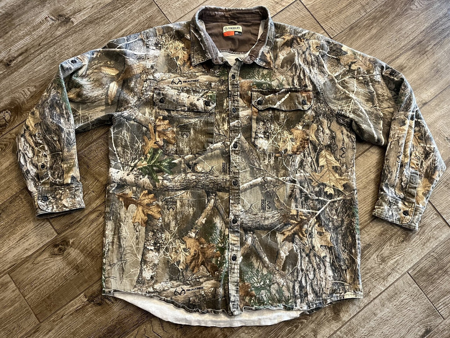 Magellan Outdoors Mens 2XL Realtree Edge Camo Long Sleeve Button Down Hunt Shirt