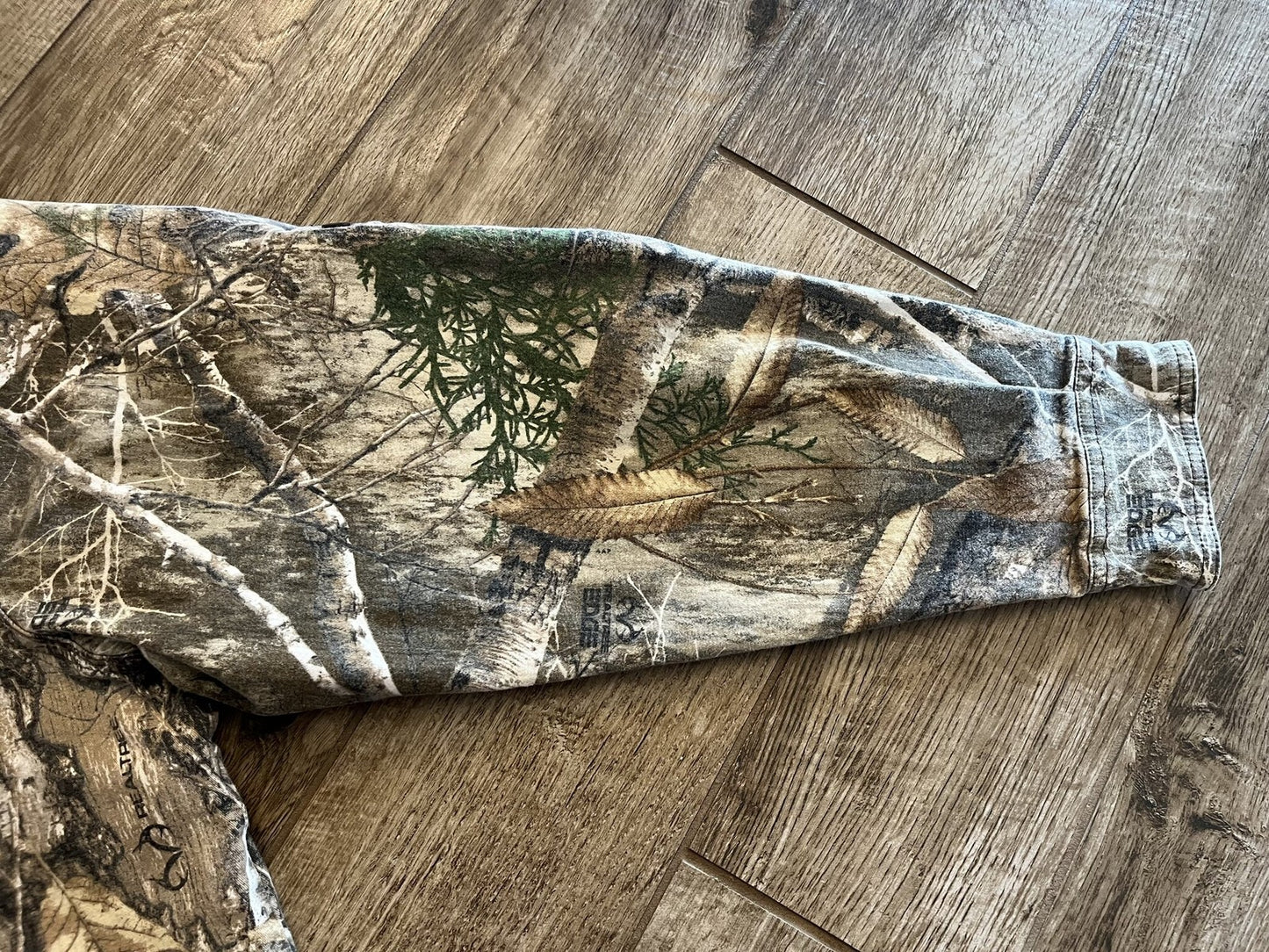 Magellan Outdoors Mens 2XL Realtree Edge Camo Long Sleeve Button Down Hunt Shirt